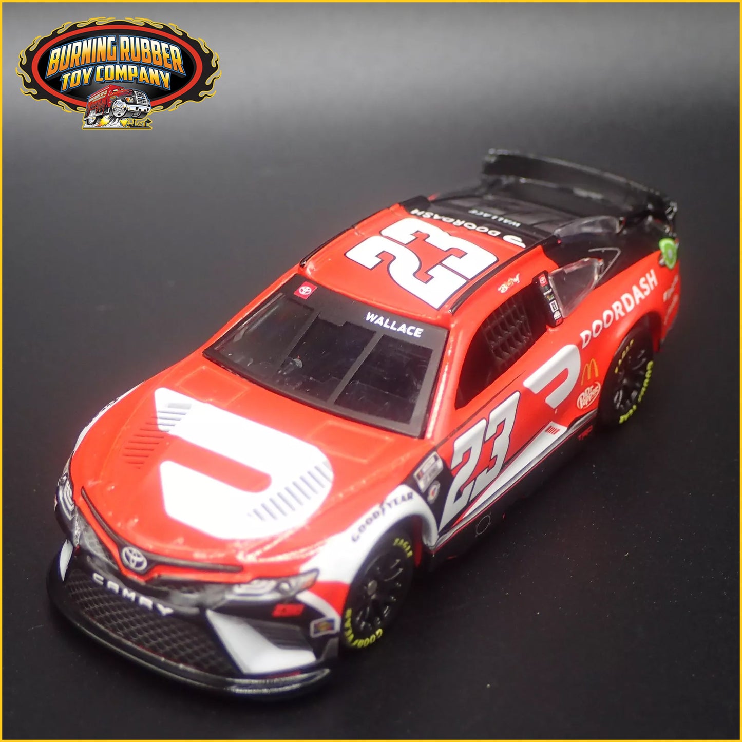 2023 TOYOTA CAMRY #23 BUBBA WALLACE DOORDASH NASCAR 1:64 SCALE DIECAST MODEL CAR