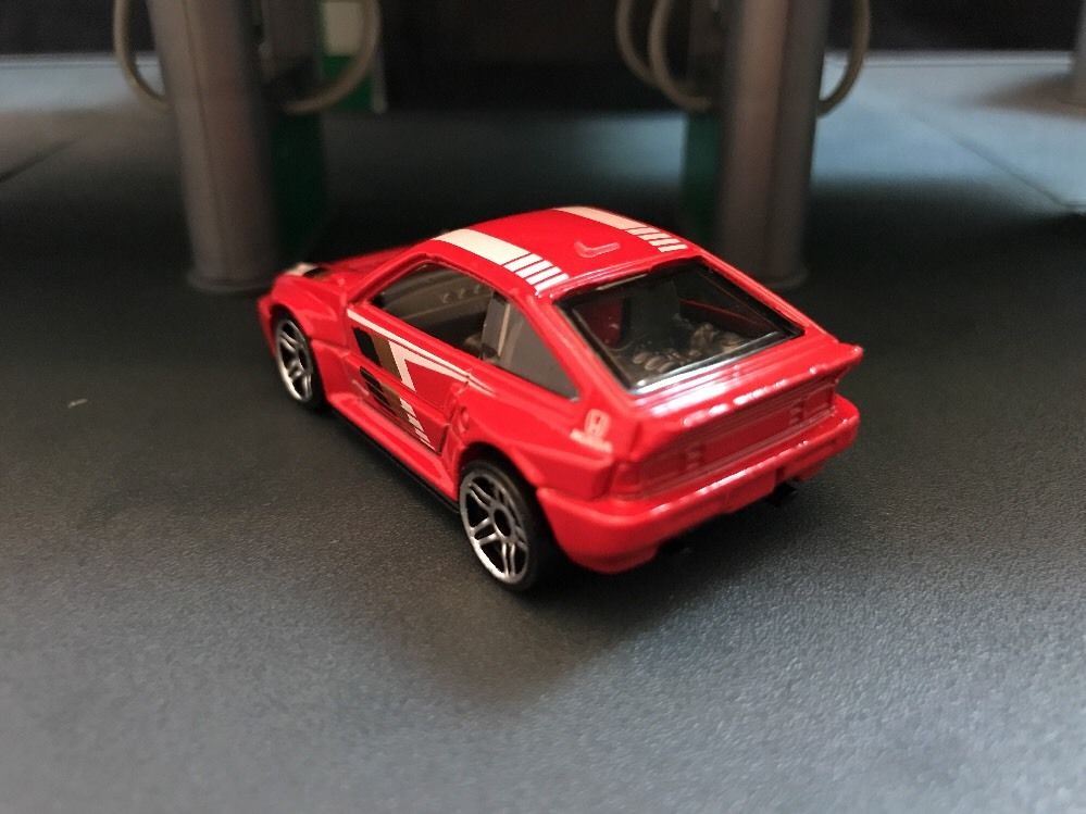 1984-1987 HONDA CRX RED 1:64 SCALE COLLECTIBLE DIORAMA DIECAST MODEL CAR