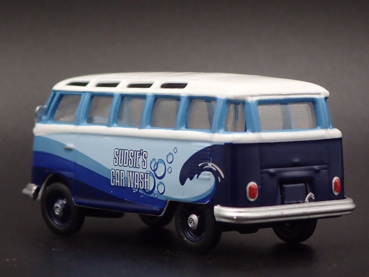1950-1967 VW VOLKSWAGEN TYPE 2 T1 23 WINDOW BUS 1:64 SCALE DIECAST MODEL CAR