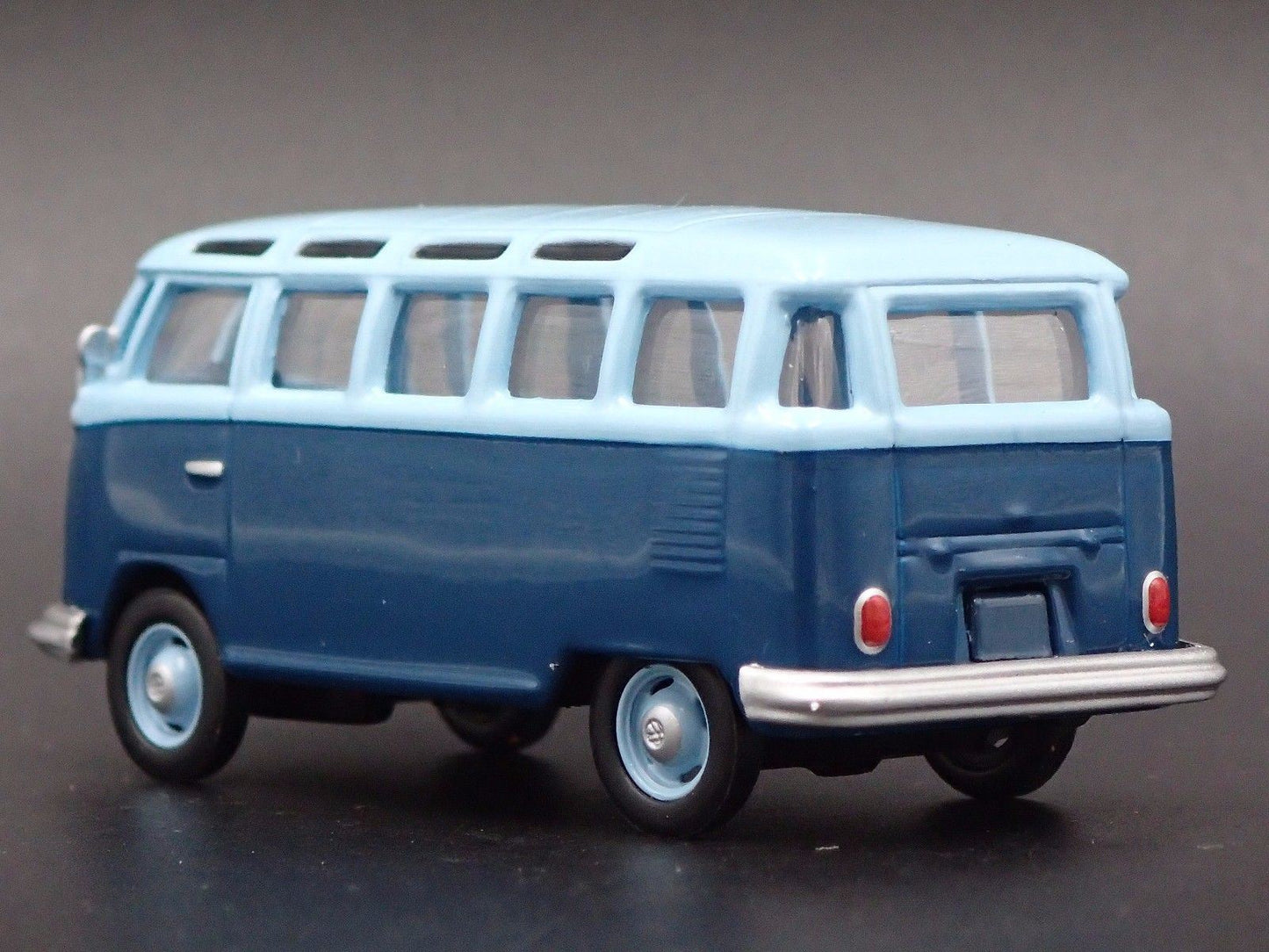 1950-1967 VW VOLKSWAGEN TYPE 2 T1 23 WINDOW BUS 1:64 SCALE DIECAST MODEL CAR