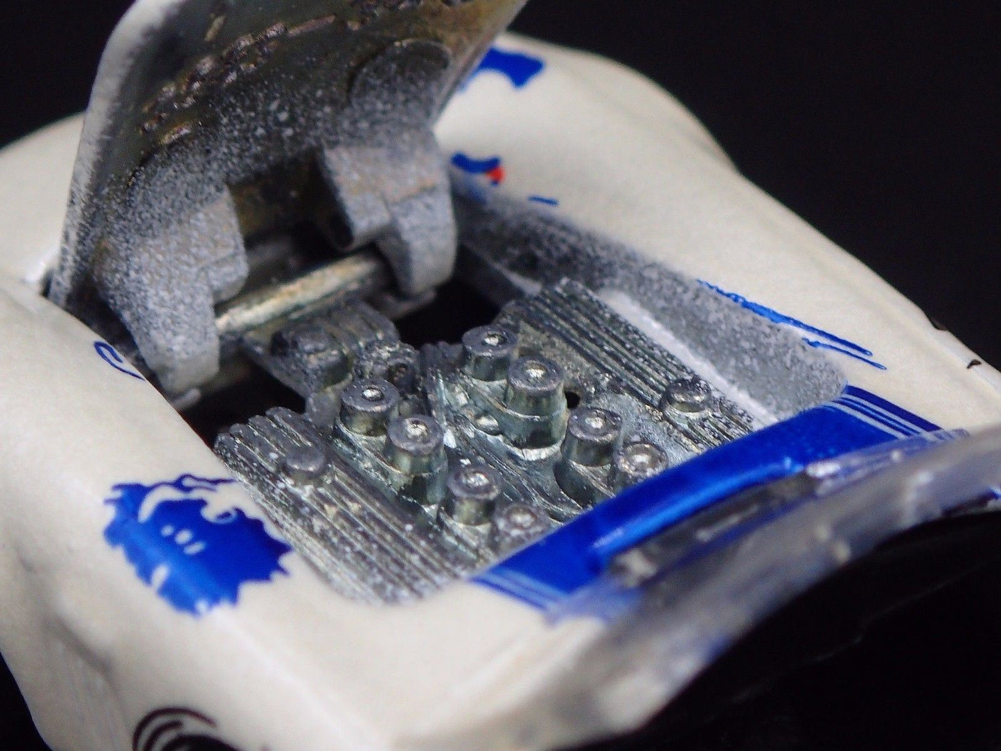 1965 65 SHELBY COBRA 427 S/C WHITE 1:64 SCALE COLLECTIBLE DIECAST MODEL CAR