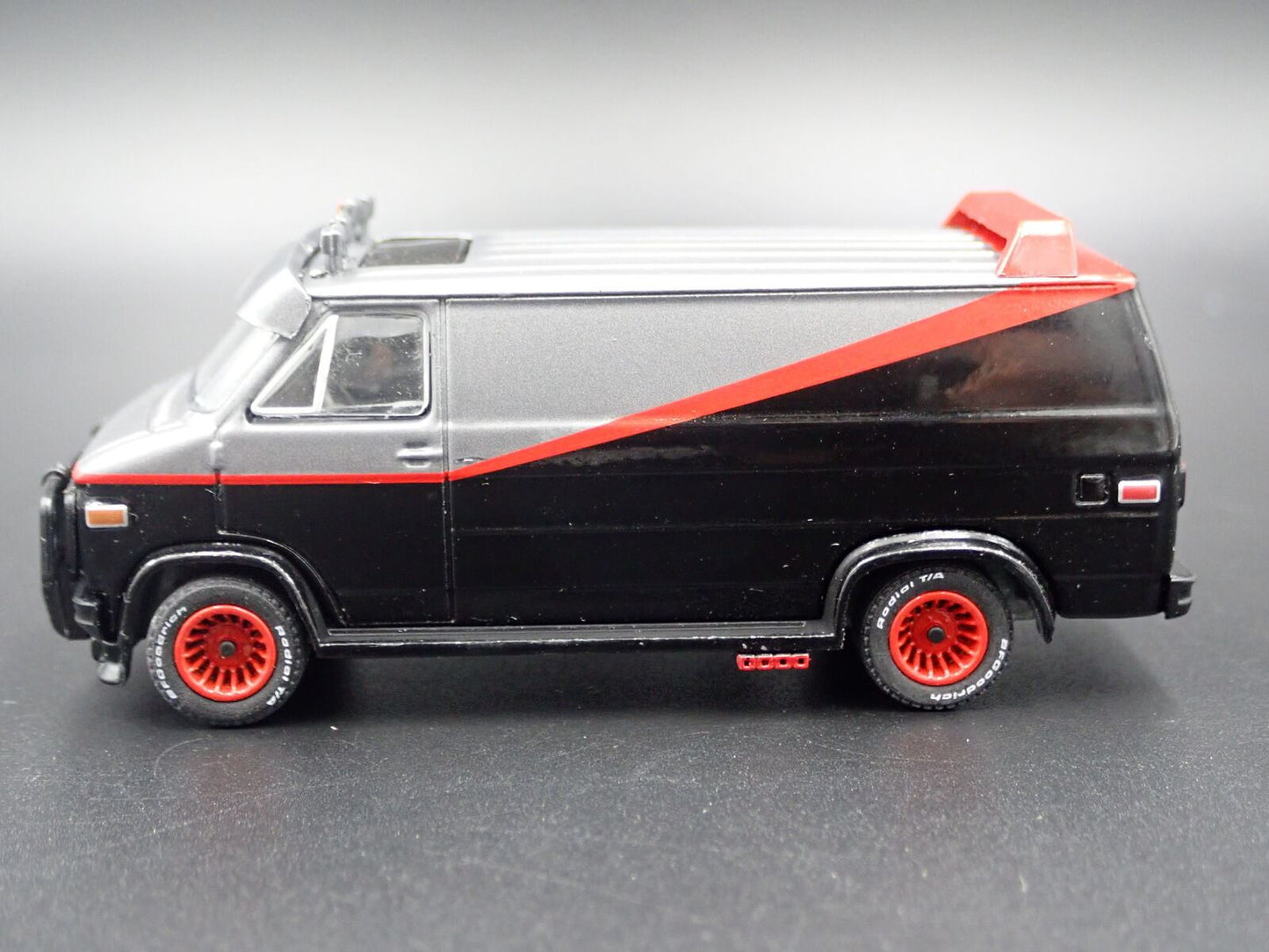 1983 83 GMC VANDURA A-TEAM VAN BLACK 1/64 SCALE COLLECTIBLE DIECAST MODEL CAR