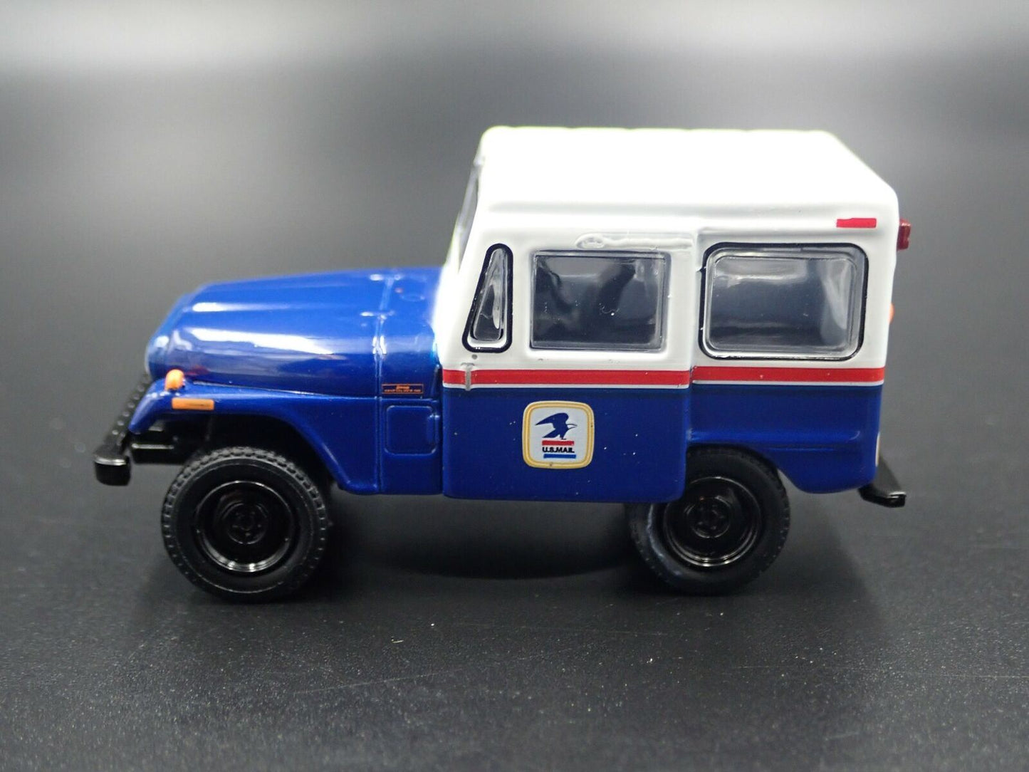 1971 71 JEEP DJ5 US MAIL POSTAL CARRIER USPS BLUE 1/64 SCALE DIECAST MODEL CAR