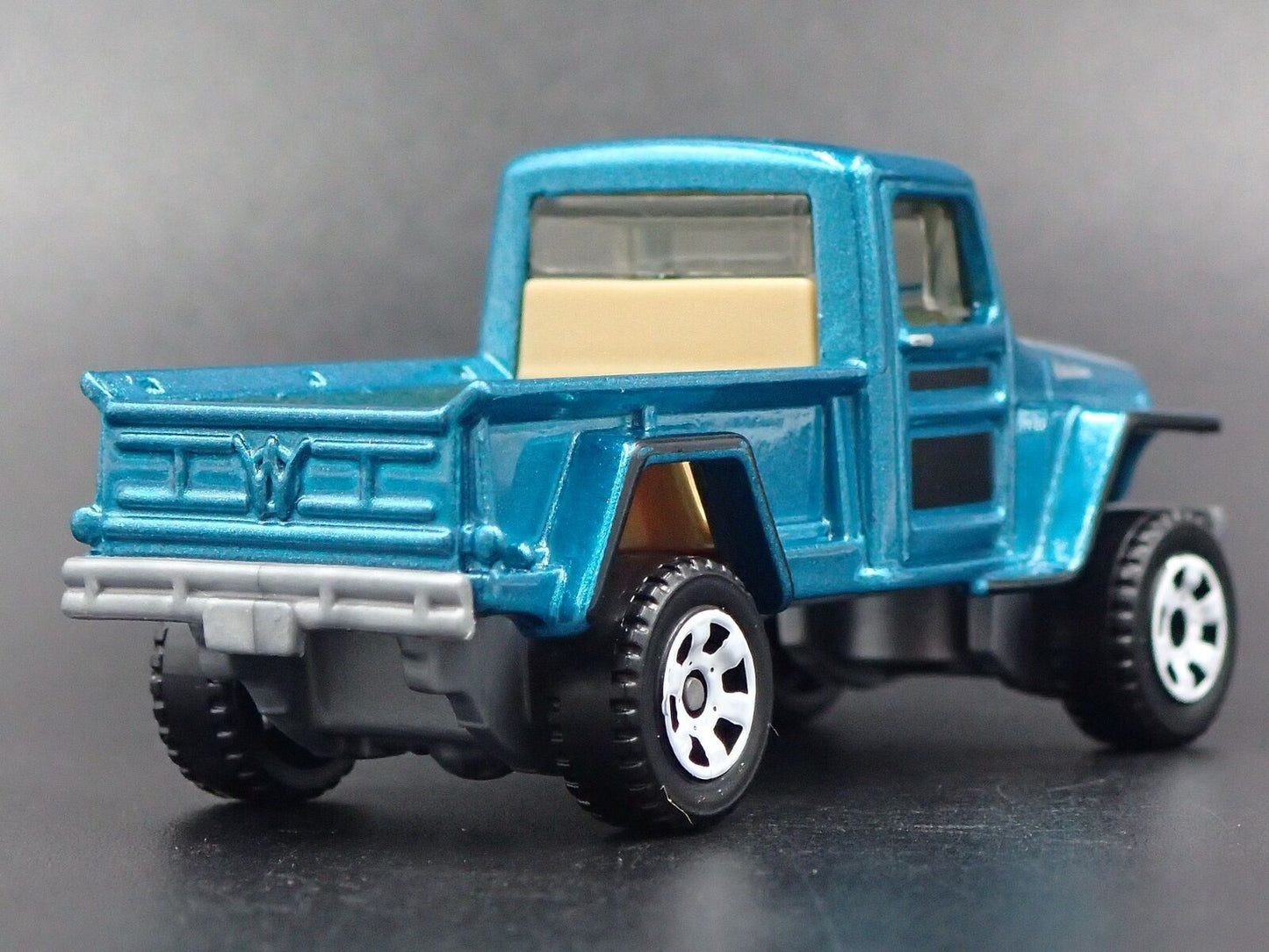 1947-1965 JEEP WILLYS PICKUP 4X4 RARE 1:64 SCALE COLLECTIBLE DIECAST MODEL CAR