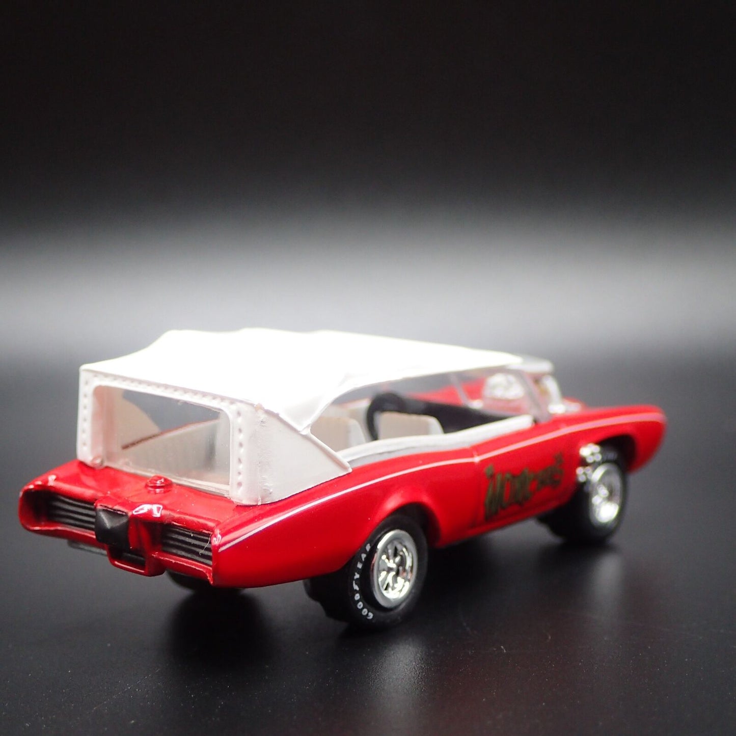THE MONKEES MOBILE 1966 66 PONTIAC GTO 1/64 SCALE COLLECTIBLE DIECAST MODEL CAR
