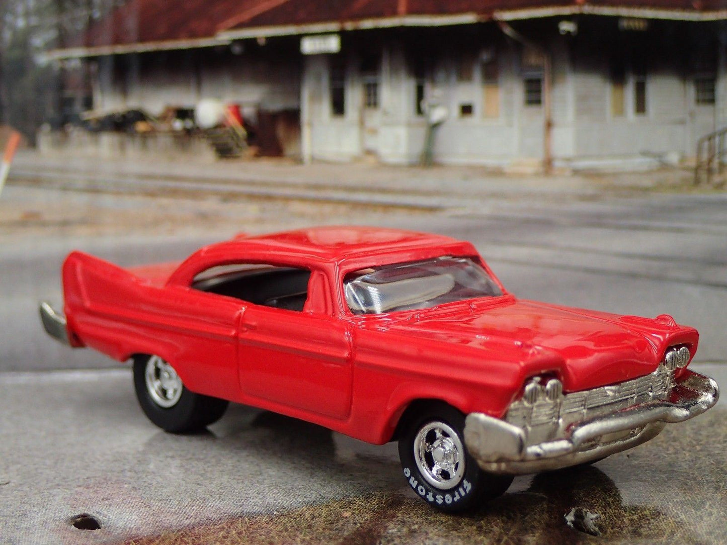 CHRISTINE 1958 58 PLYMOUTH RED 1/64 SCALE COLLECTIBLE DIORAMA DIECAST MODEL CAR