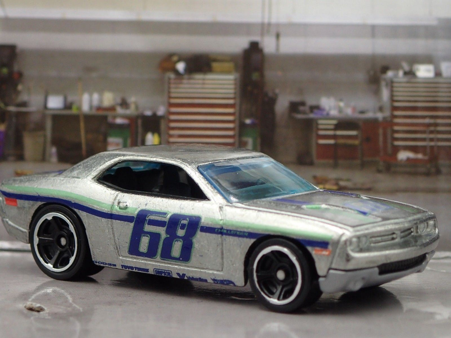 2008-2023 DODGE CHALLENGER SILVER RARE 1/64 SCALE COLLECTIBLE DIECAST MODEL CAR