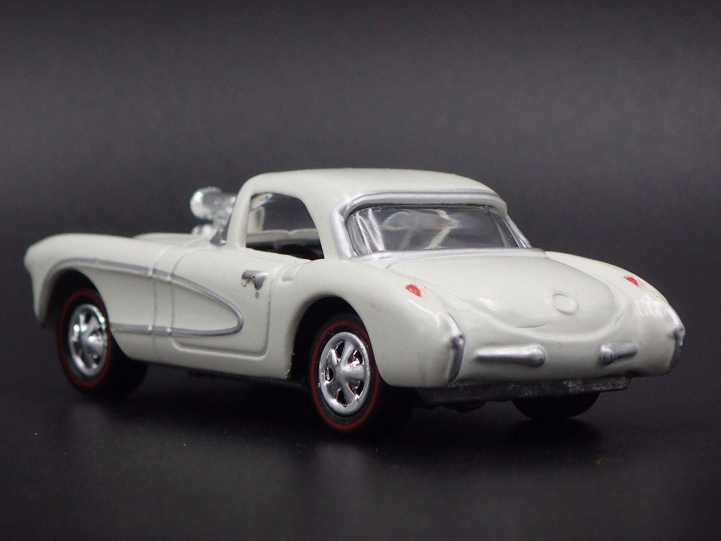 1957 57 CHEVY CHEVROLET CORVETTE GASSER 1:64 SCALE DIORAMA DIECAST MODEL CAR