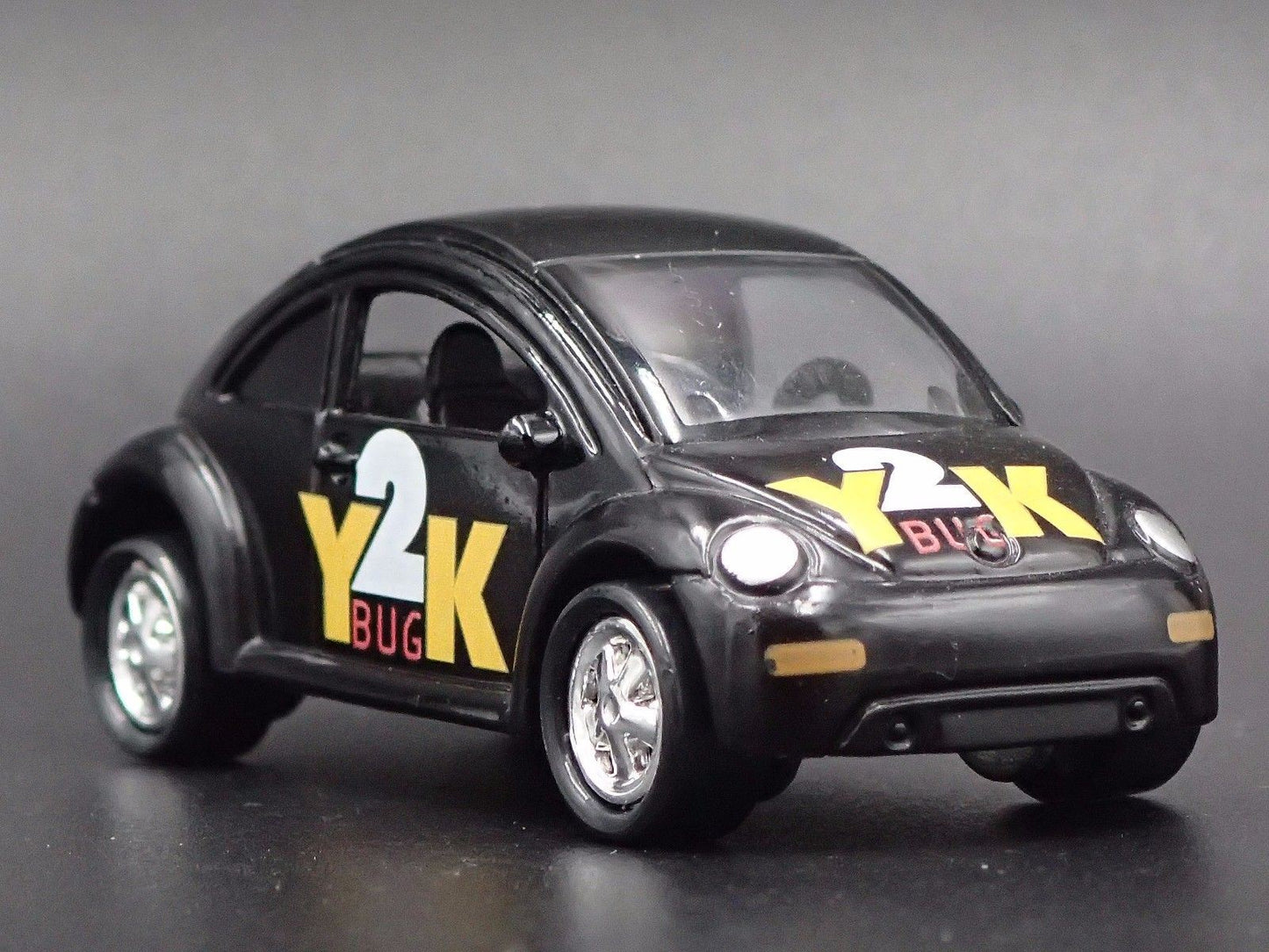 1998-2011 VW VOLKSWAGEN NEW BEETLE BUG RARE 1:64 SCALE DIORAMA DIECAST MODEL CAR