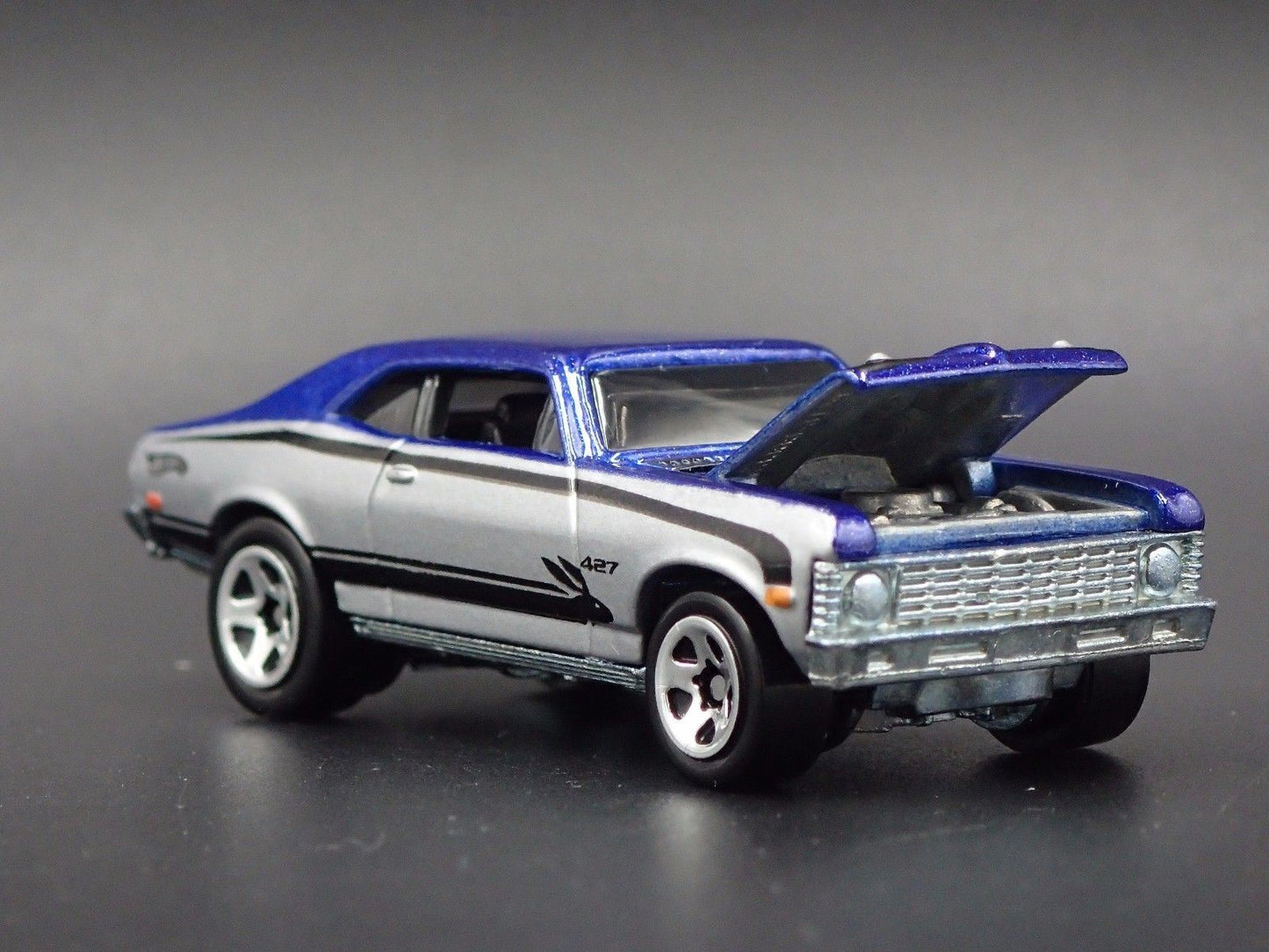1968 68 CHEVY CHEVROLET NOVA 1:64 SCALE COLLECTIBLE DIORAMA DIECAST MODEL CAR