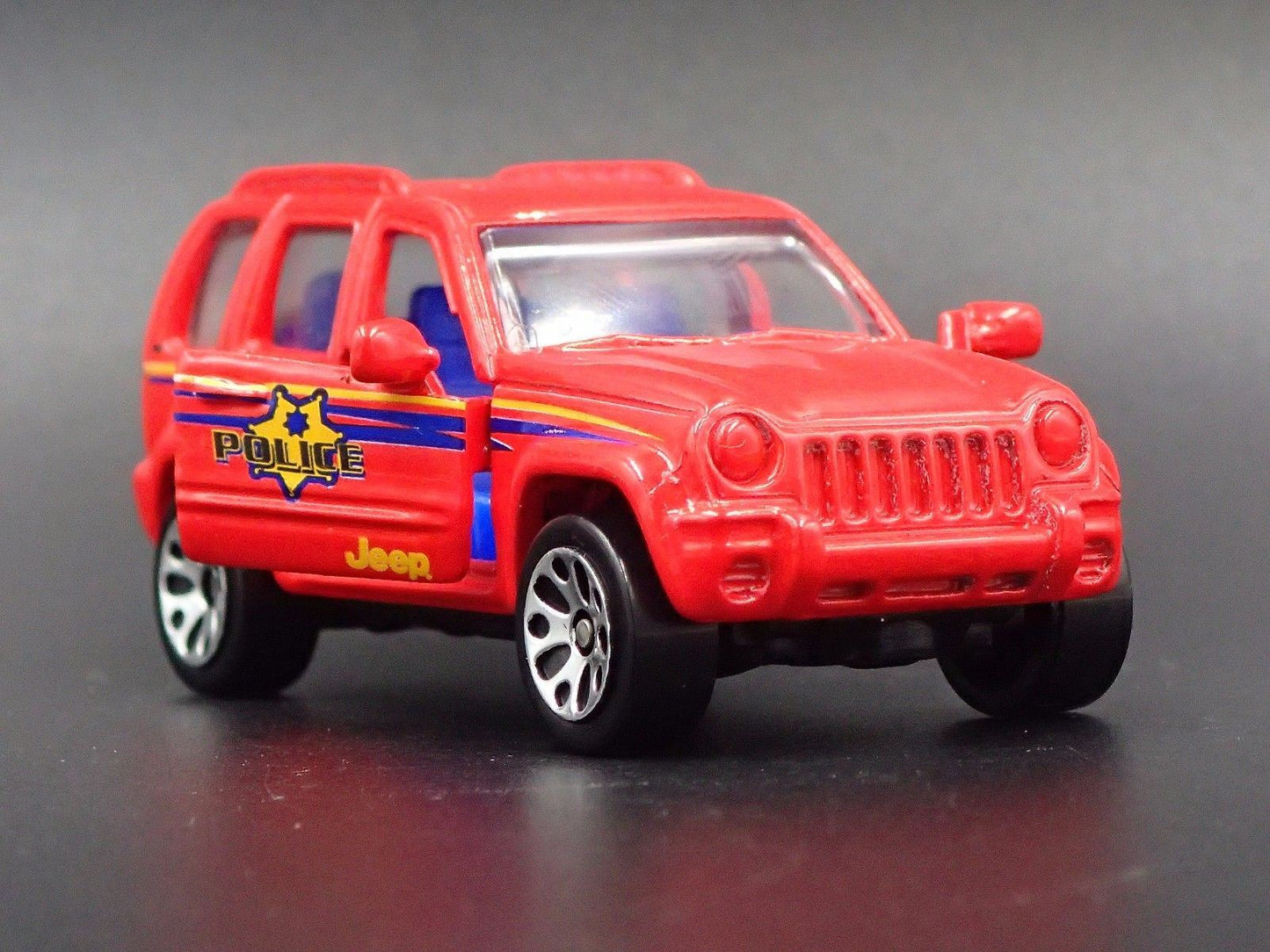 2001-2007 JEEP LIBERTY RED 1:64 SCALE COLLECTIBLE DIORAMA DIECAST MODEL CAR