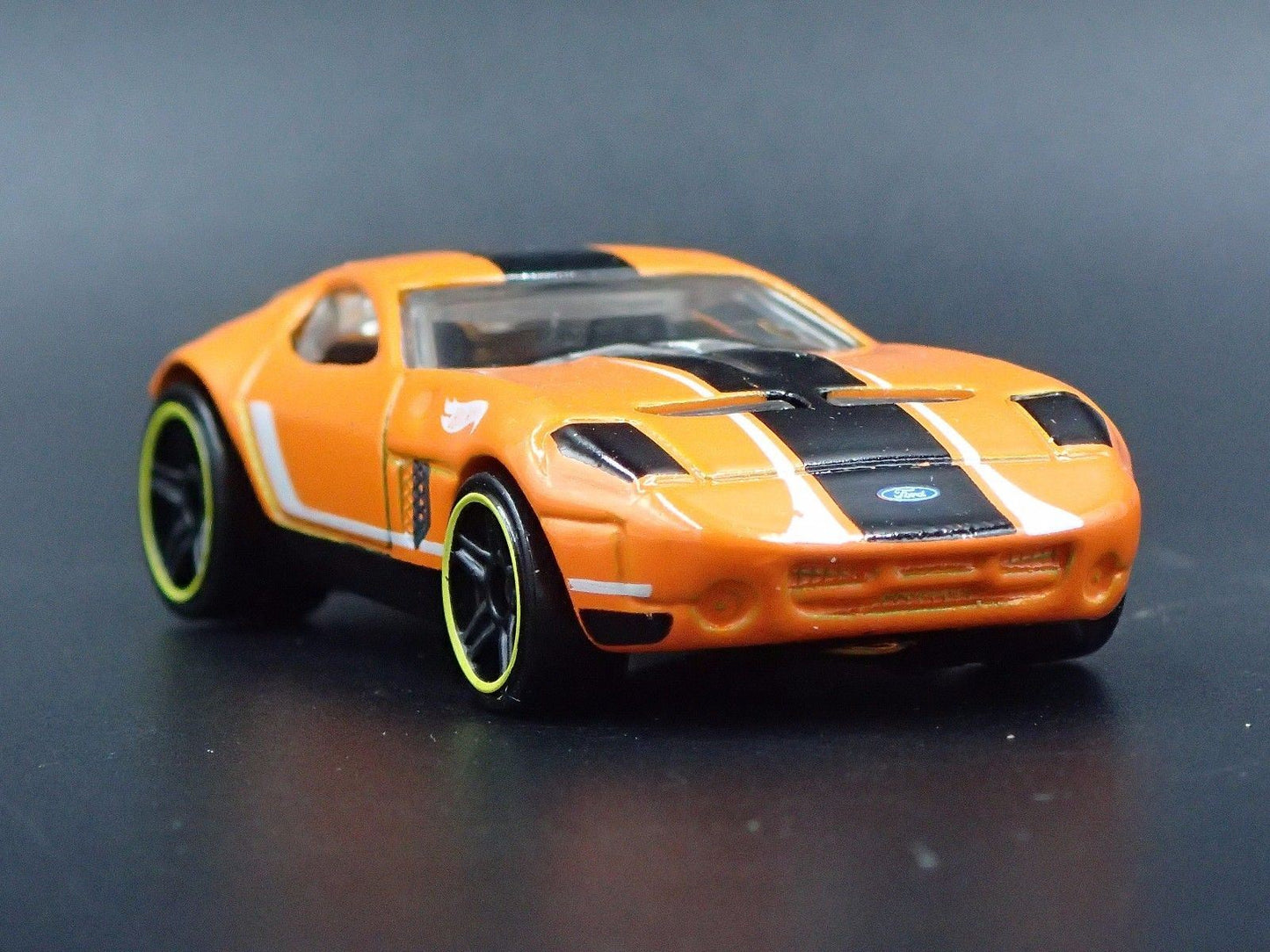 2005 05 FORD SHELBY GR1 CONCEPT ORANGE 1:64 SCALE COLLECTIBLE DIECAST MODEL CAR