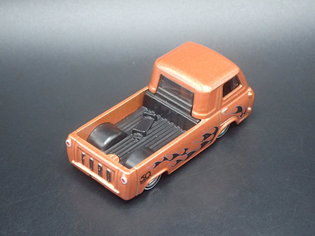 1960'S FORD ECONOLINE PICKUP TRUCK BROWN 1:64 SCALE DIORAMA DIECAST MODEL CAR