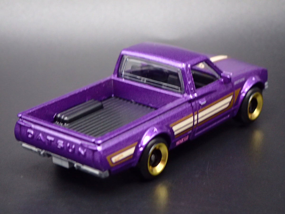 1973-1979 DATSUN 620 PICKUP TRUCK JDM PURPLE 1:64 SCALE DIORAMA DIECAST MODEL CAR