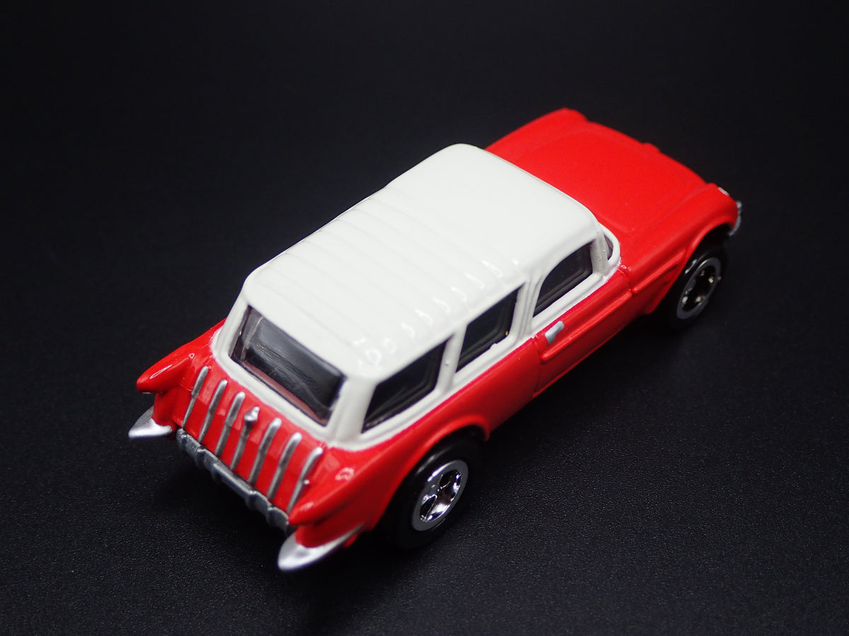 1954 54 CHEVY CHEVROLET CORVETTE NOMAD RED 1:64 SCALE DIORAMA DIECAST MODEL CAR