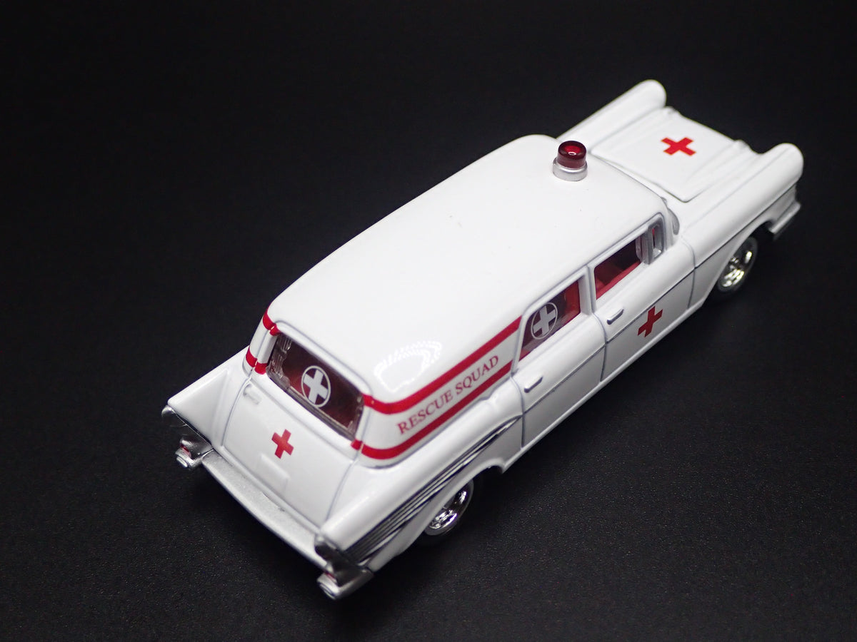 1957 57 CHEVY CHEVROLET HEARSE AMBULANCE 1:64 SCALE DIORAMA DIECAST MODEL CAR