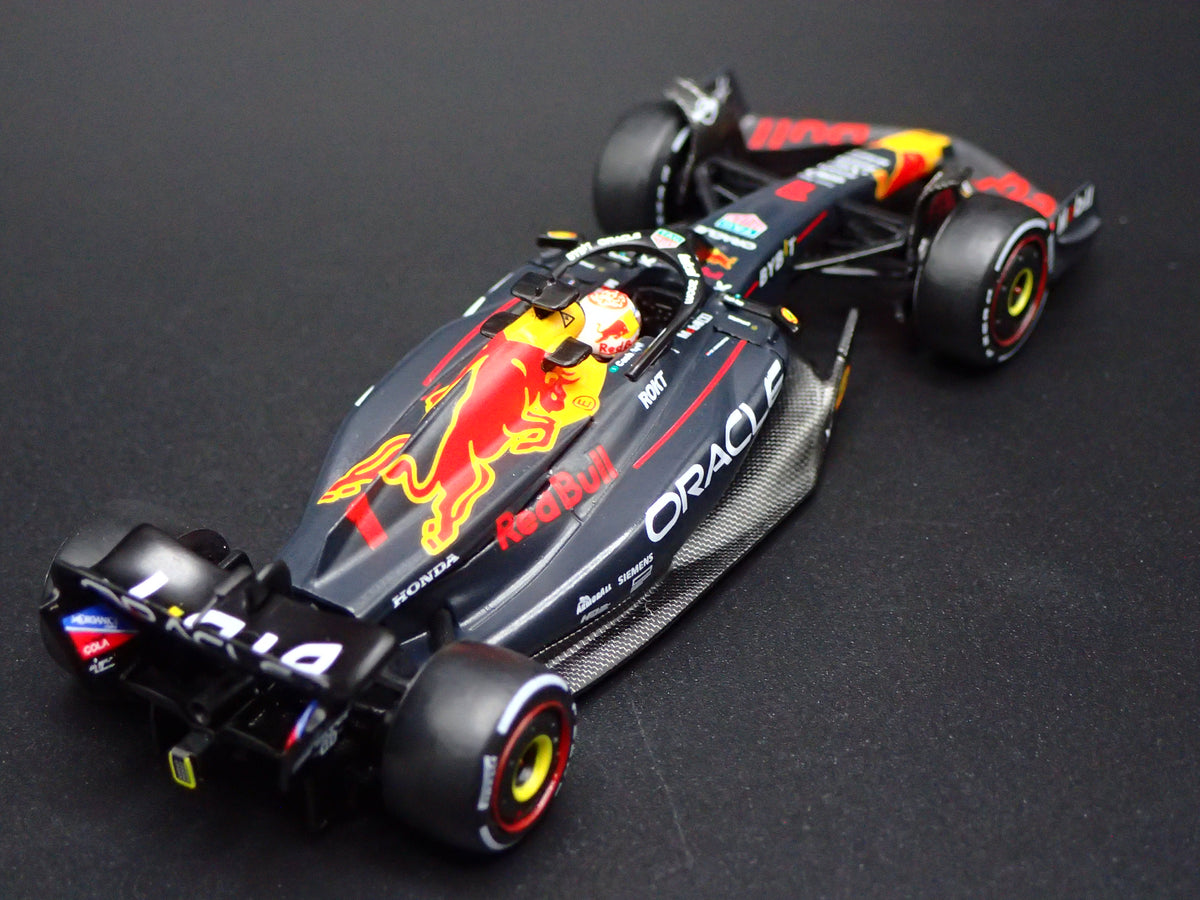 2023 RED BULL RACING RB19 #1 MAX VERSTAPPEN F1 RACING 1:64 SCALE DIECAST MODEL CAR