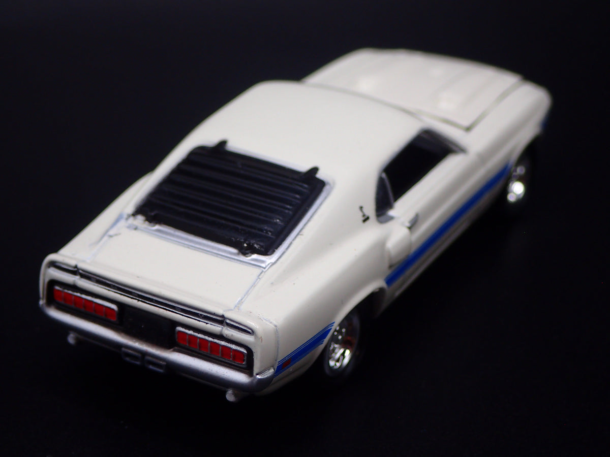 1969 69 FORD MUSTANG SHELBY GT350 FASTBACK WHITE 1/64 SCALE DIECAST MODEL CAR