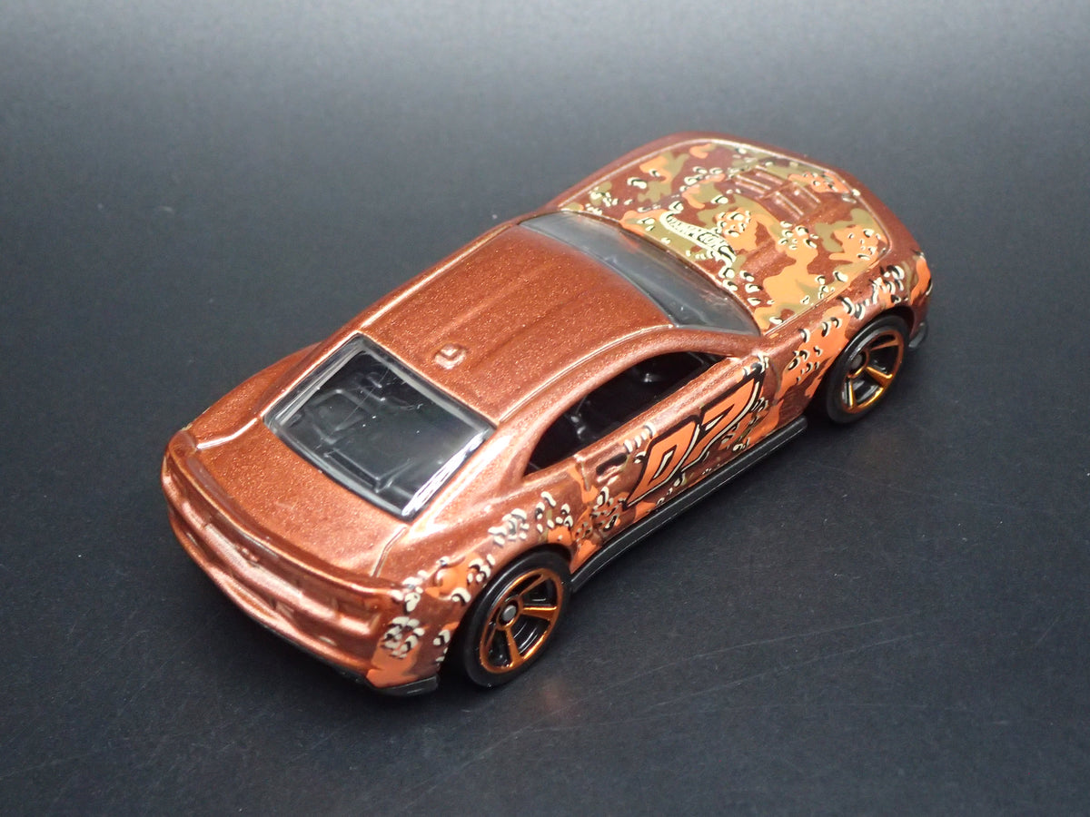 2010-2015 CHEVY CHEVROLET CAMARO ZL1 1:64 SCALE DIORAMA DIECAST MODEL CAR