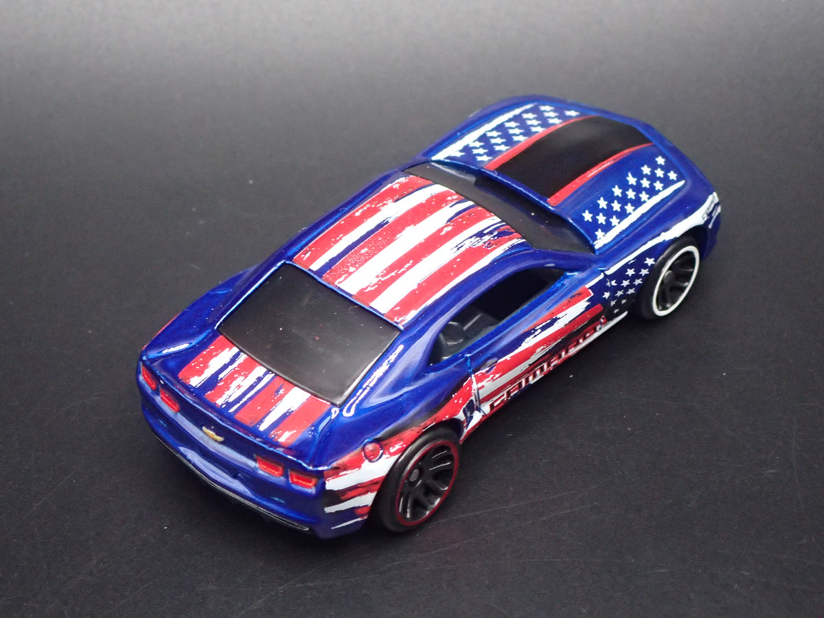 2010 -2015 CHEVY CHEVROLET COPO CAMARO BLUE 1:64 SCALE DIORAMA DIECAST MODEL CAR