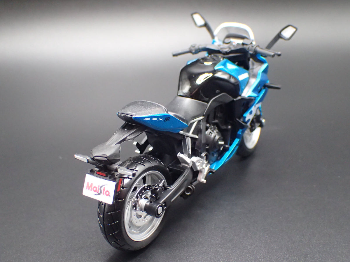 SUZUKI GSX-8R SPORT BIKE MOTORCYCLE BLUE 1/18 SCALE DIECAST MODEL BIKE