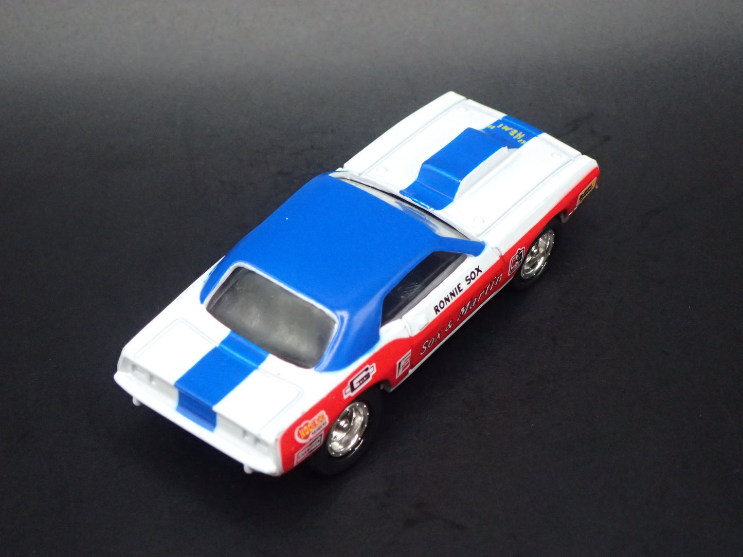 1971 71 PLYMOUTH BARRACUDA CUDA SOX & MARTIN NHRA 1/64 SCALE DIECAST MODEL CAR