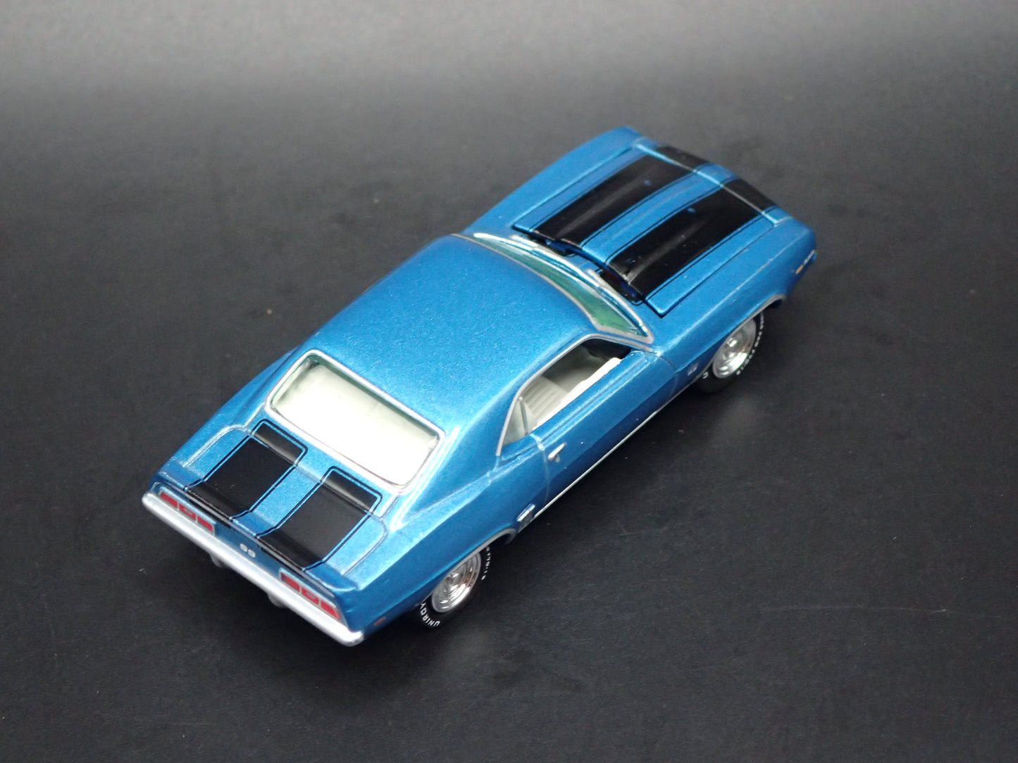 1969 69 CHEVY CHEVROLET CAMARO RS/SS 1:64 SCALE COLLECTIBLE DIECAST MODEL CAR