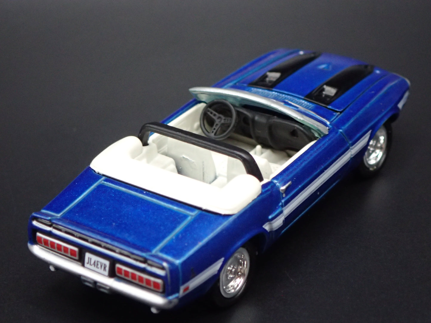 1970 70 FORD MUSTANG SHELBY GT500 CONVERTIBLE 1/64 SCALE DIECAST MODEL CAR