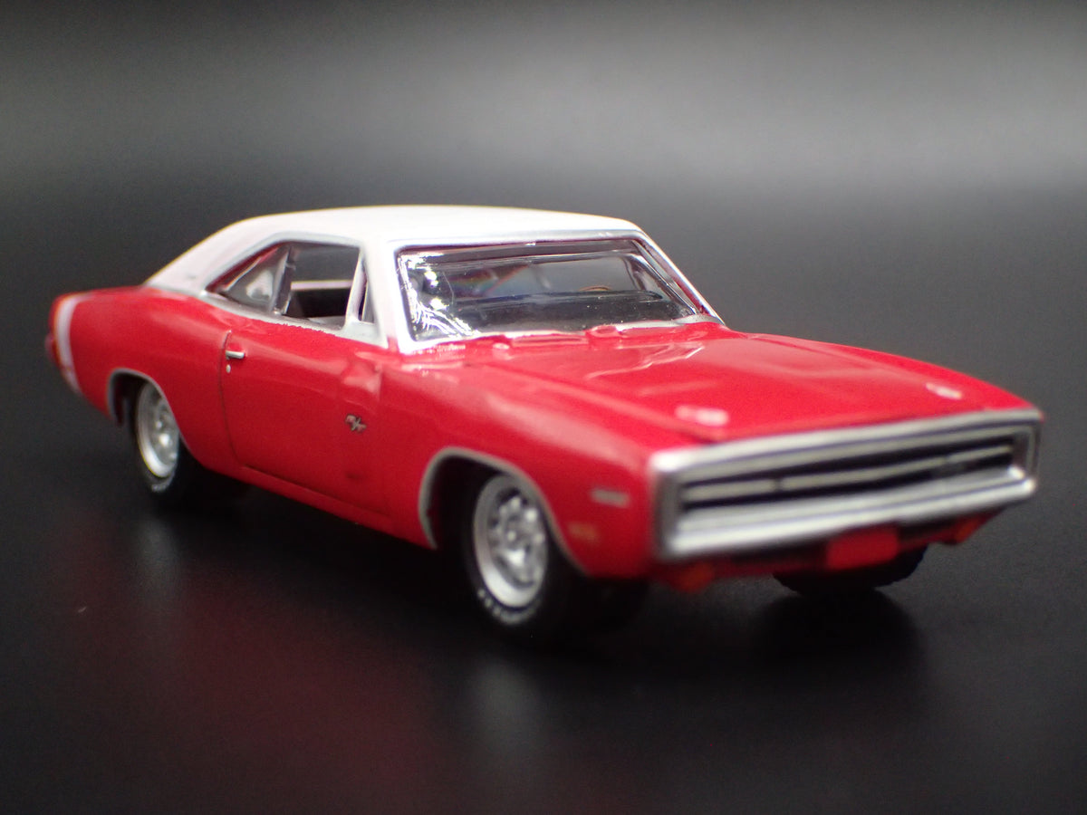 1970 70 DODGE CHARGER RT RED 1:64 SCALE COLLECTIBLE DIORAMA DIECAST MODEL CAR
