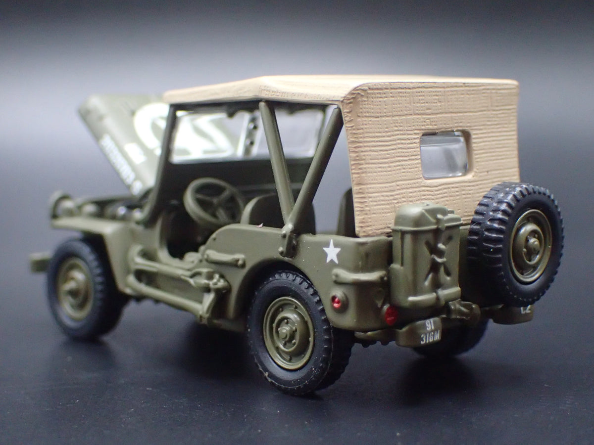 WWII WILLYS MB JEEP MILITARY ARMY 1:64 SCALE DIORAMA DIECAST MODEL CAR
