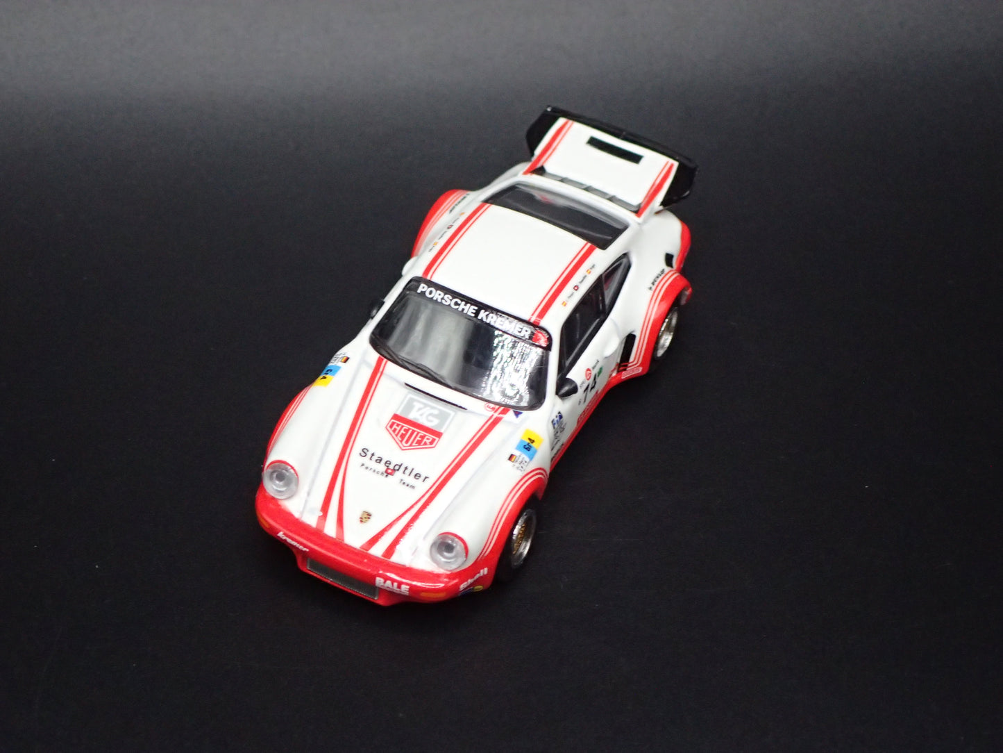 PORSCHE 911 CARRERA RSR 3.0 AURORA RACING 1:64 SCALE DIECAST MODEL CAR