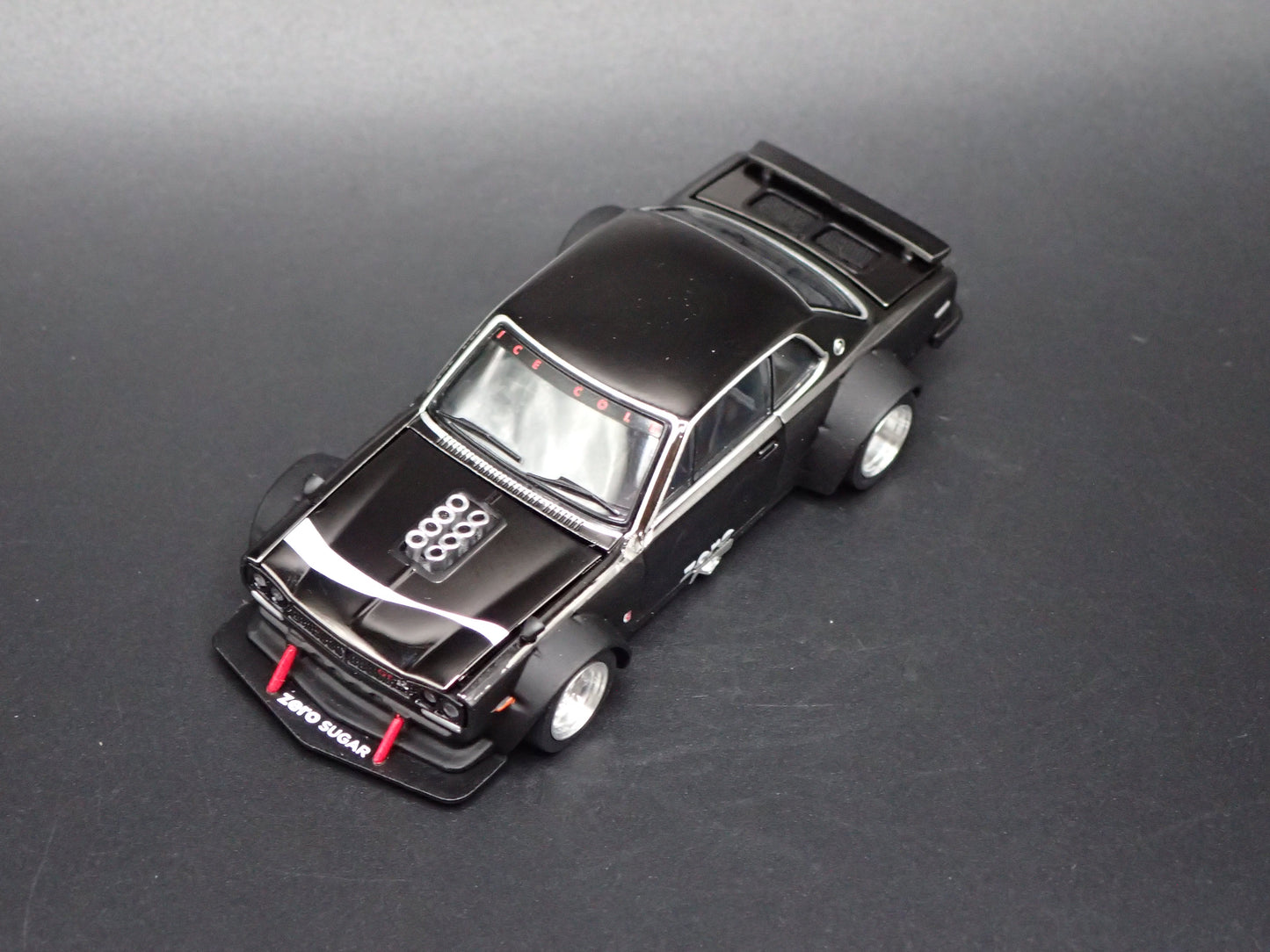 NISSAN SKYLINE GTR DRIF HAKOSUKA COCA COLA BLACK 1:64 SCALE DIECAST MODEL CAR