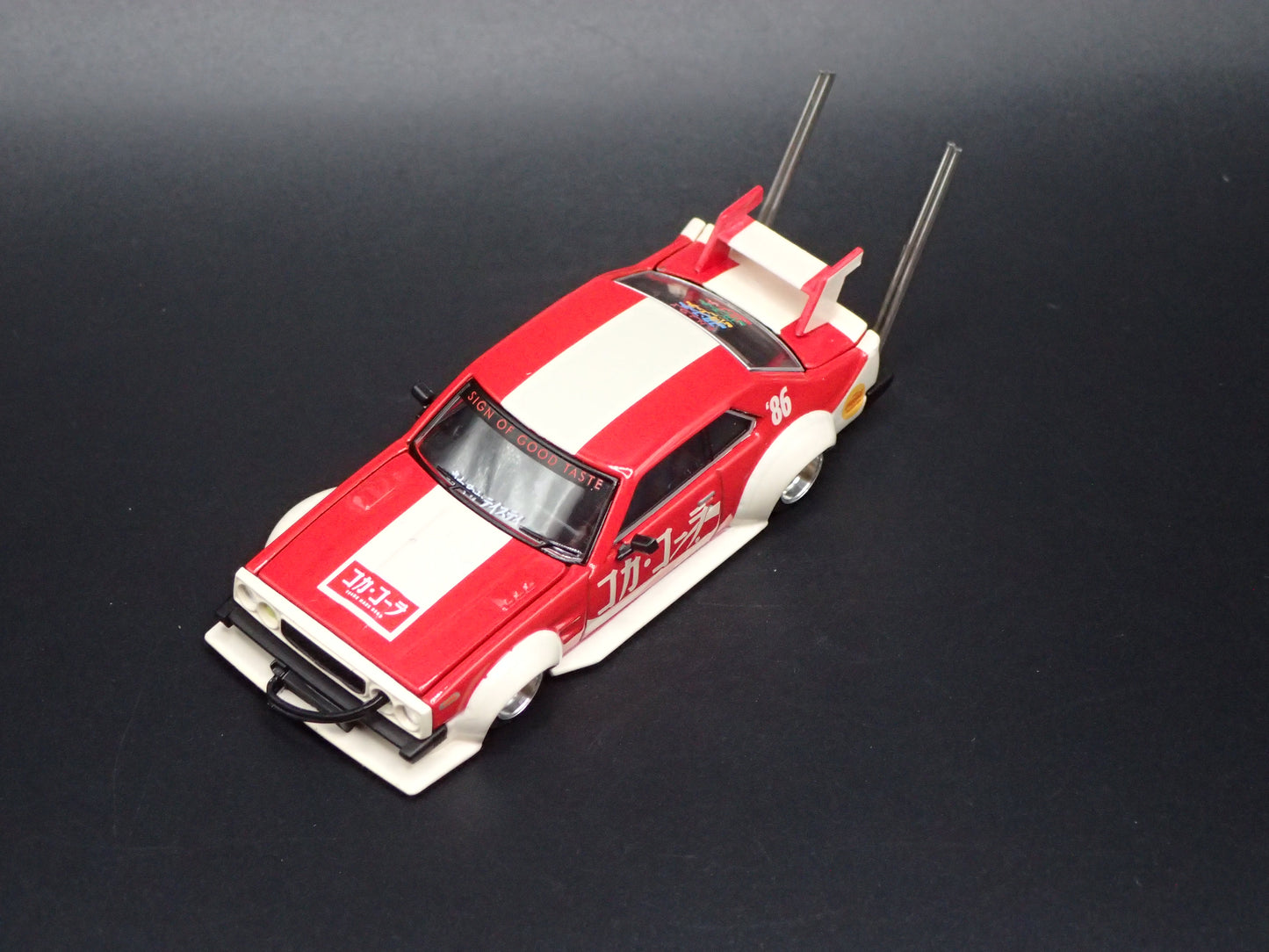 NISSAN SKYLINE C210 KAIDO RACER COCA COLA RED 1:64 SCALE DIECAST MODEL CAR