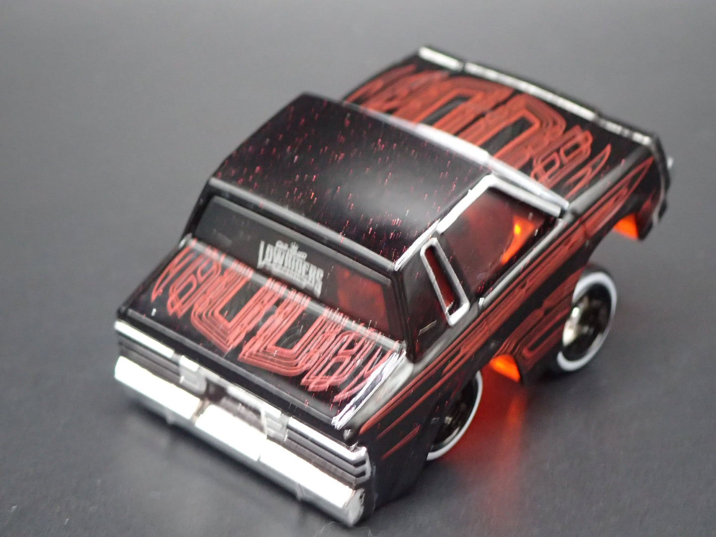 1987 87 BUICK REGAL CAR TUNED LOWRIDER BLACK 1:64 SCALE DIORAMA DIECAST MODEL CAR