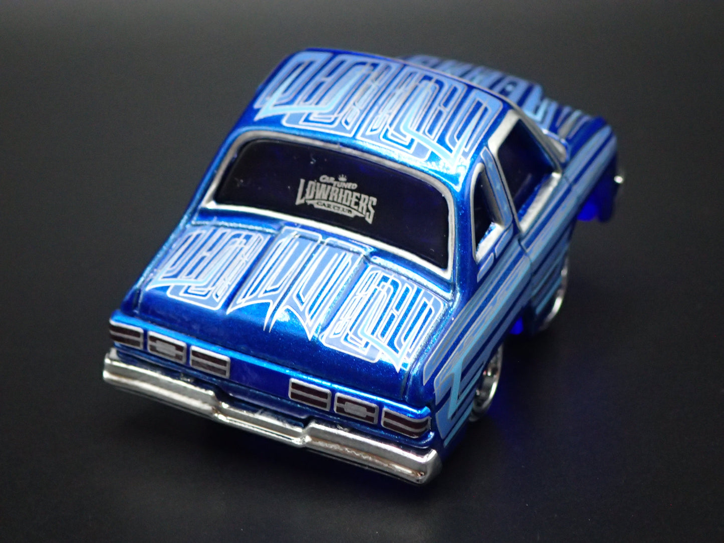 1975 75 CHEVY CHEVROLET IMPALA CAR TUNED LOWRIDER 1:64 SCALE DIECAST MODEL CAR
