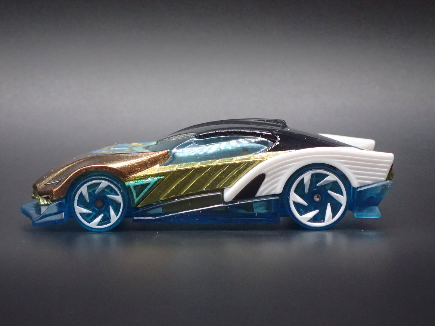 NAMOR BLACK PANTHER MARVEL CHARACTER CARS 1/64 SCALE DIECAST MODEL CAR