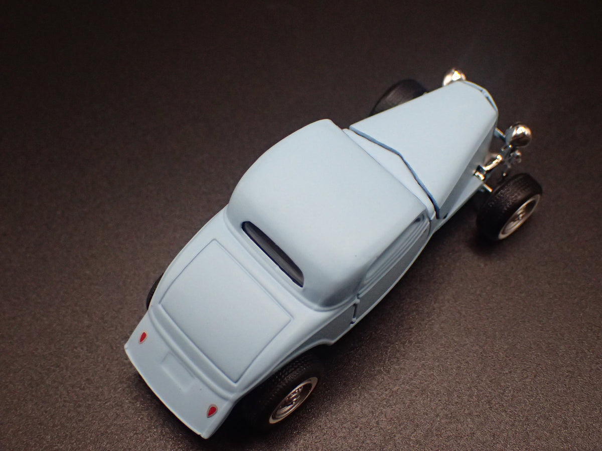 1934 34 FORD COUPE HOT ROD BLUE 1:64 SCALE COLLECTIBLE DIORAMA DIECAST MODEL CAR