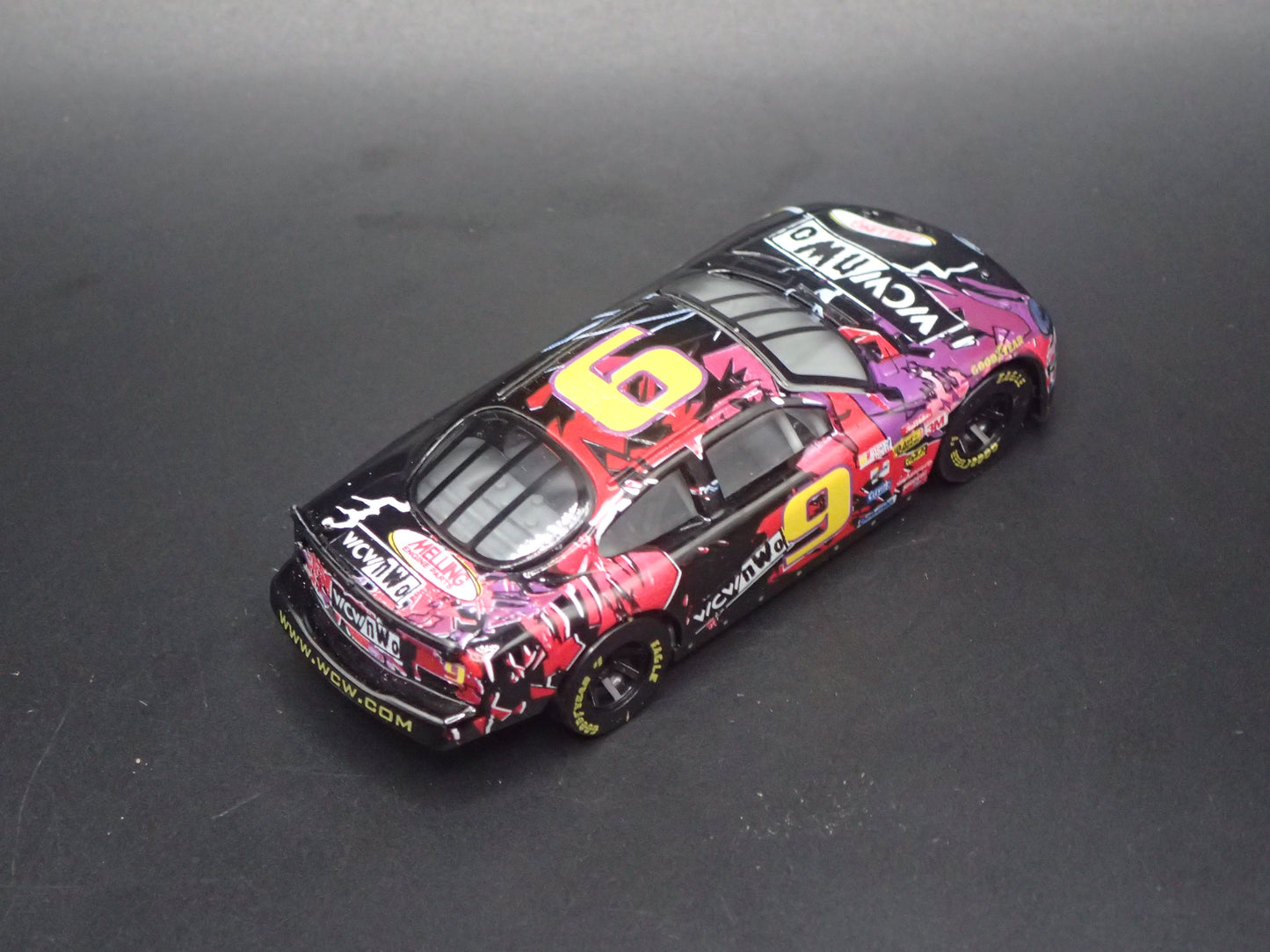 1999 99 FORD TAURUS 9 JERRY NADEAU NASCAR 1/64 SCALE DIECAST MODEL CAR