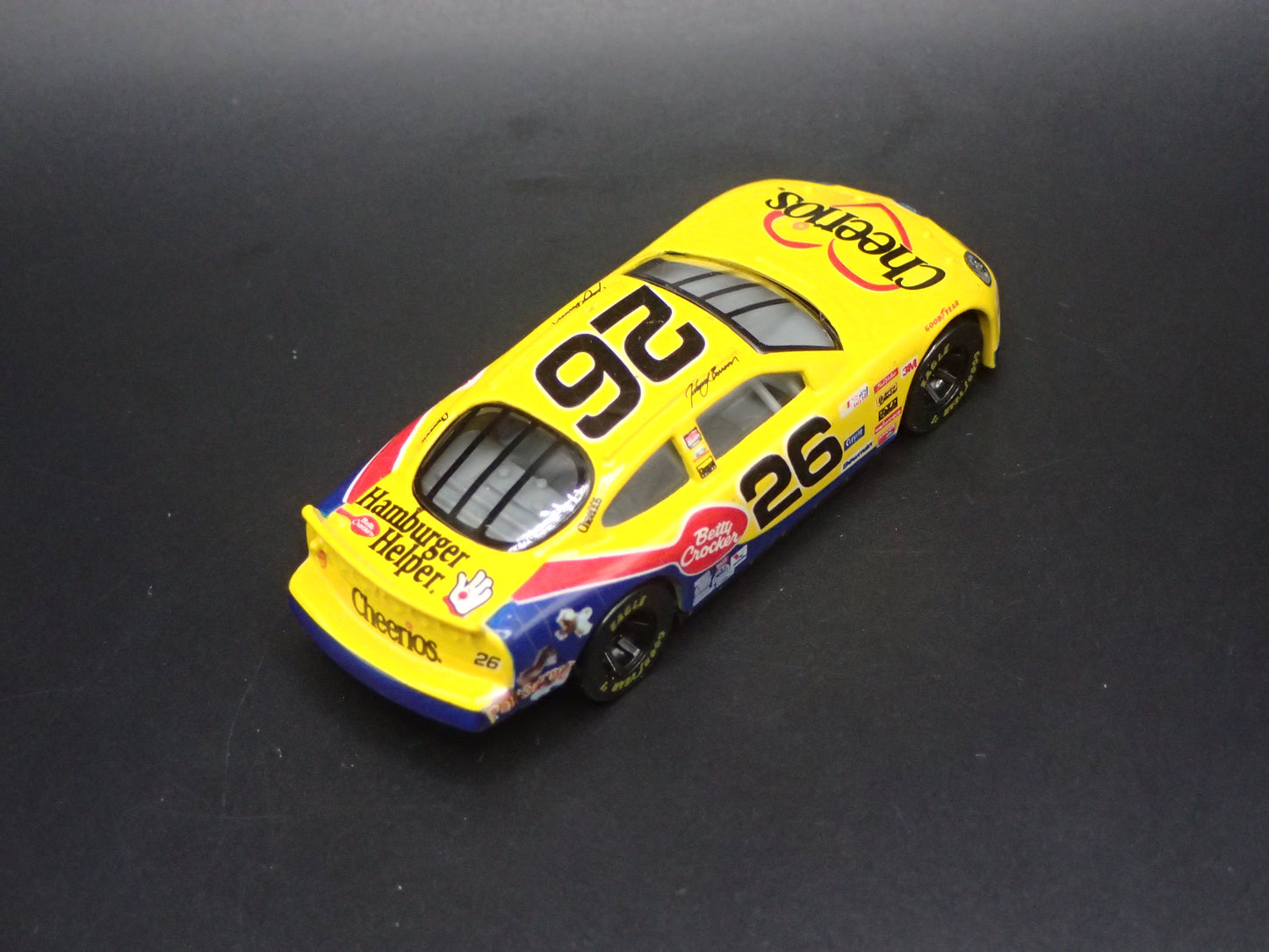 1999 99 FORD TAURUS 26 JOHNNY BENSON JR NASCAR 1/64 SCALE DIECAST CAR