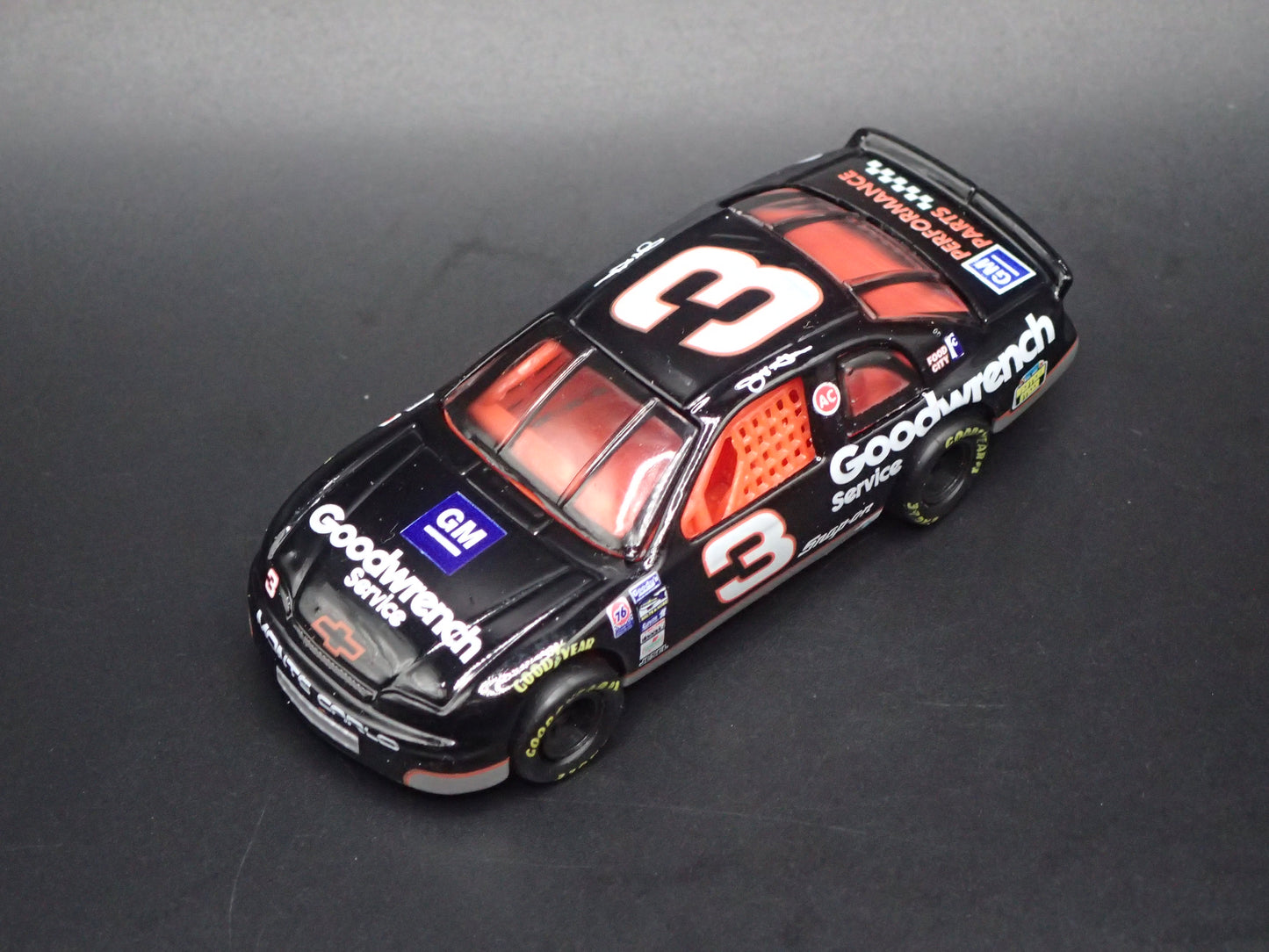 1995 CHEVROLET MONTE CARLO 3 JEFF GREEN GOODWRENCH NASCAR 1:64 SCALE DIECAST CAR