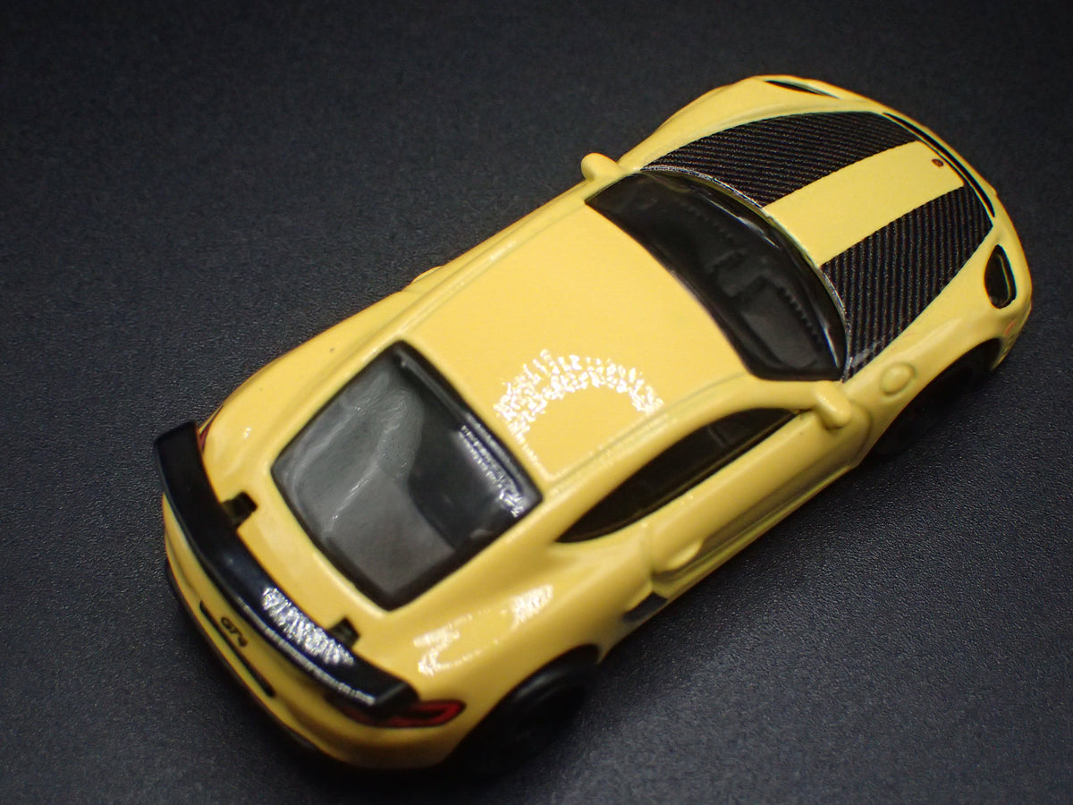 2020-2023 PORSCHE 718 CAYMAN GT4 YELLOW 1:64 SCALE COLLECTIBLE DIECAST MODEL CAR