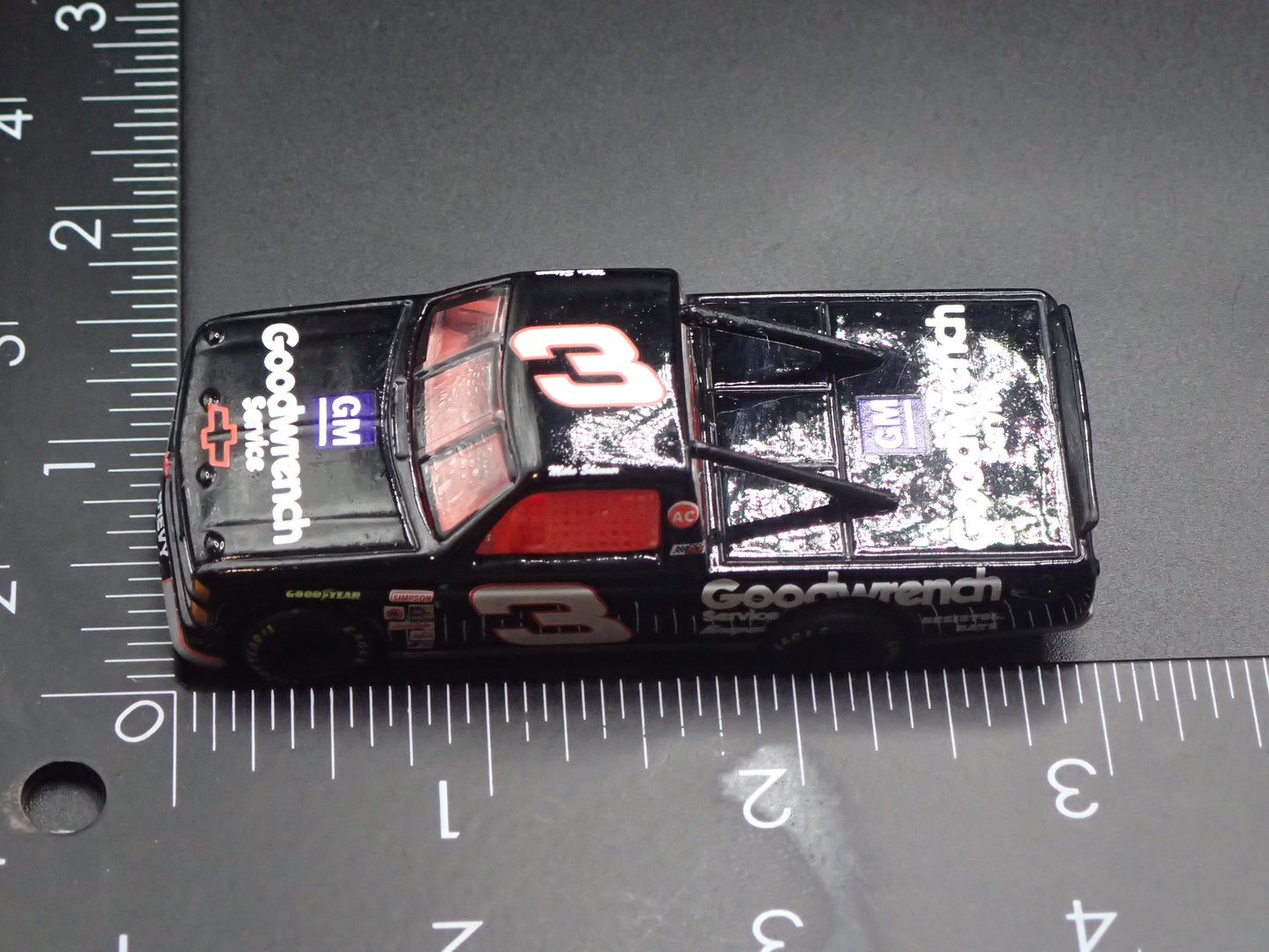 1995 CHEVY SILVERADO #3 MIKE SKINNER GOODWRENCH NASCAR TRUCK 1:64 DIECAST CAR