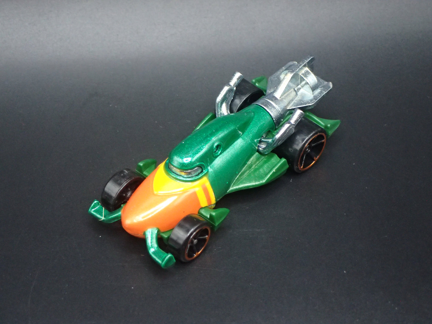 AQUAMAN DC COMICS CHARACTER CARS 1:64 SCALE DIORAMA DIECAST MODEL CAR