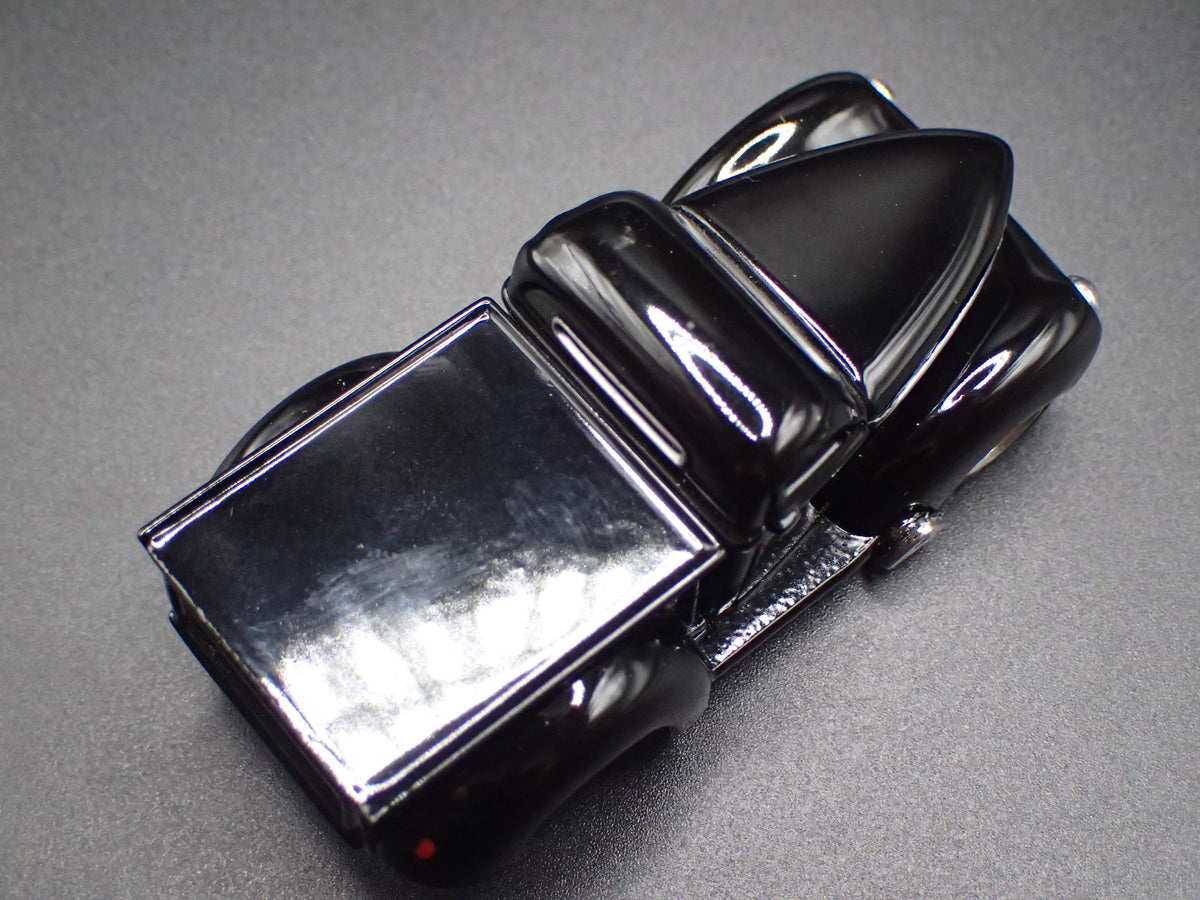 1940 40 WILLYS PICKUP TRUCK BLACK 1:64 SCALE DIORAMA DIECAST MODEL CAR