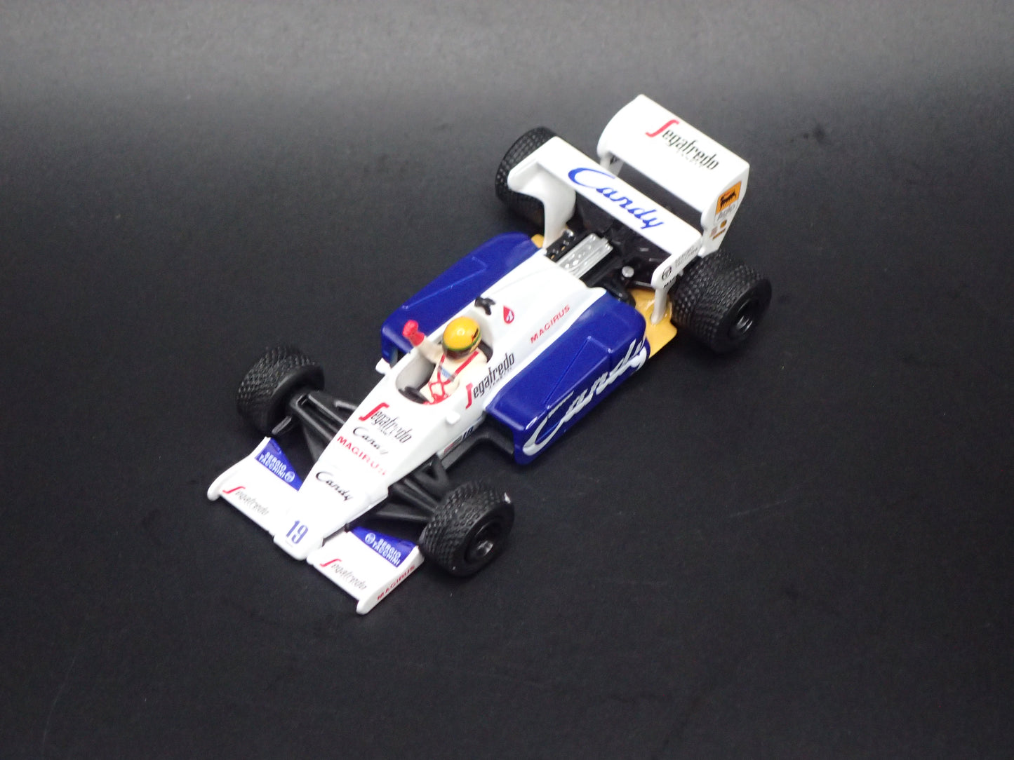 TOLEMAN TG184 #19 1984 MONACO SENNA VINTAGE F1 RACING 1:64 SCALE DIECAST MODEL CAR