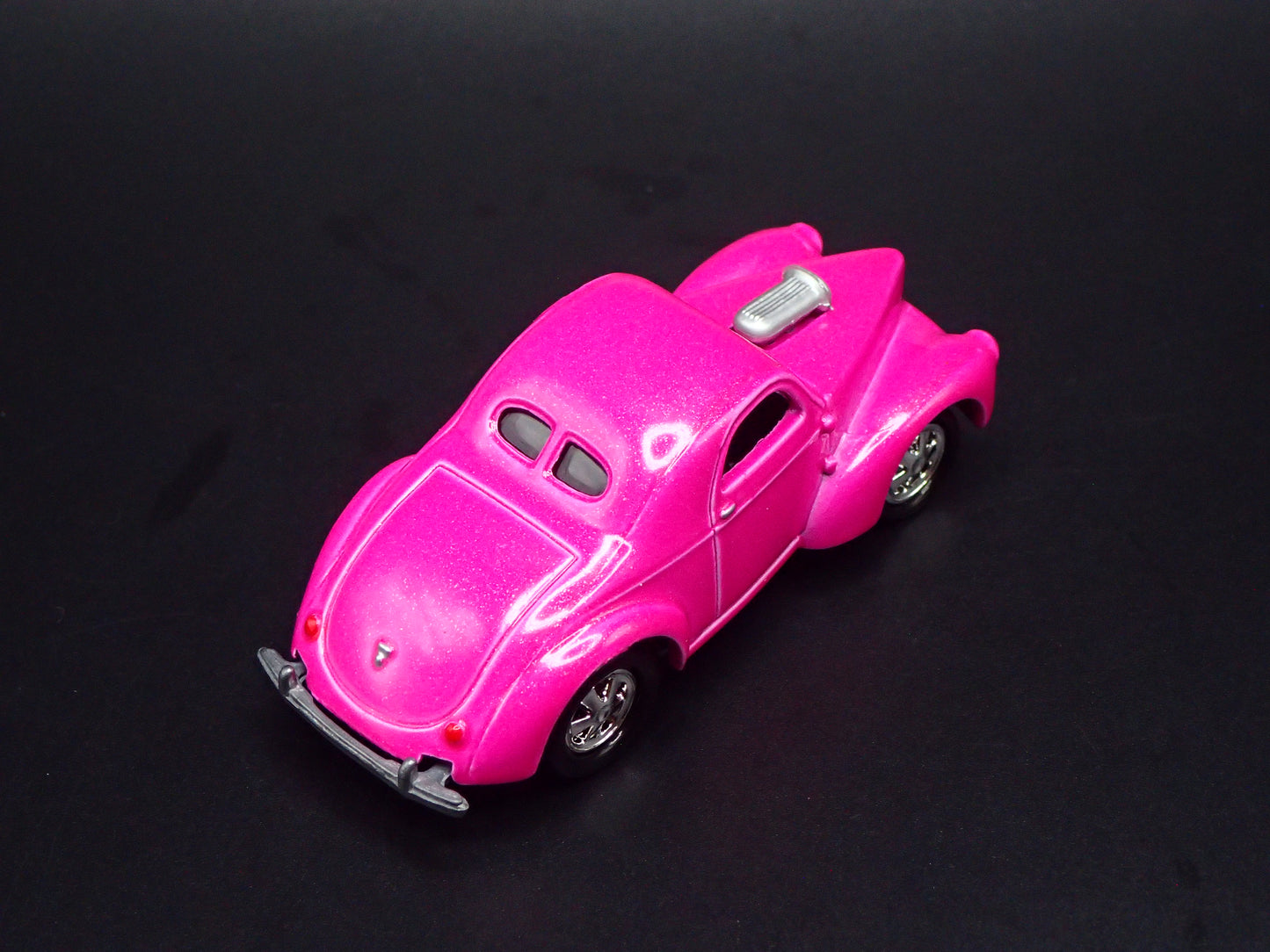 1941 41 WILLY'S COUPE NHRA PINK 1:64 SCALE COLLECTIBLE DIECAST MODEL CAR