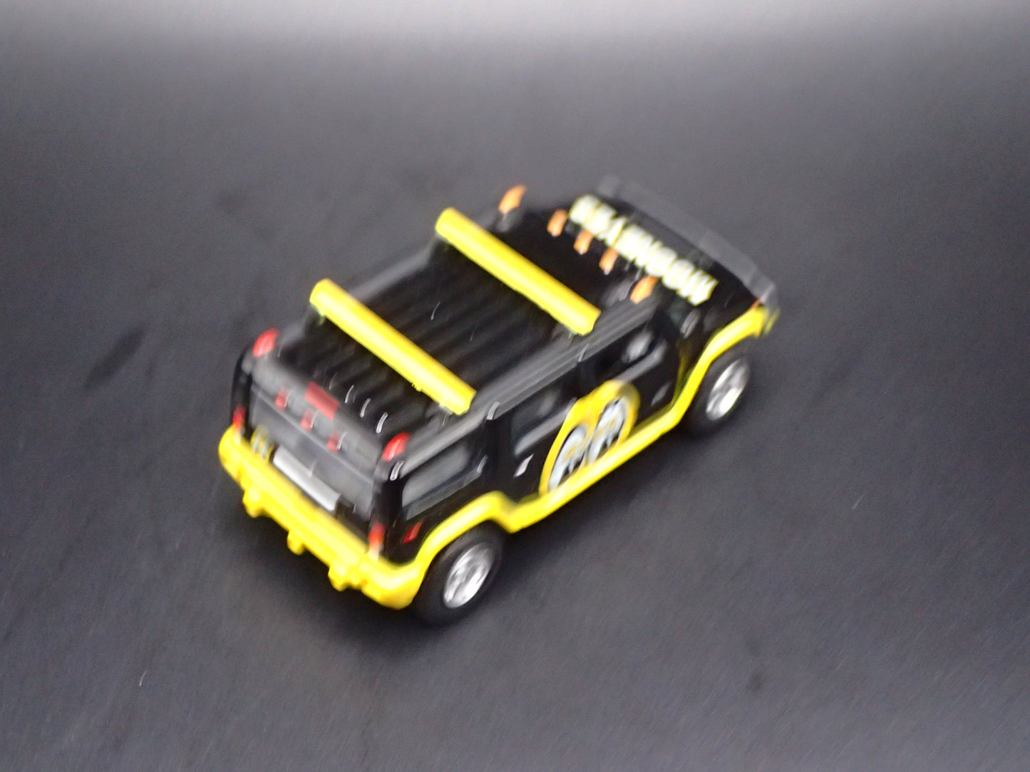2003-2009 HUMMER H2 SUV MOONEYES BLACK 1:64 SCALE DIORAMA DIECAST MODEL CAR