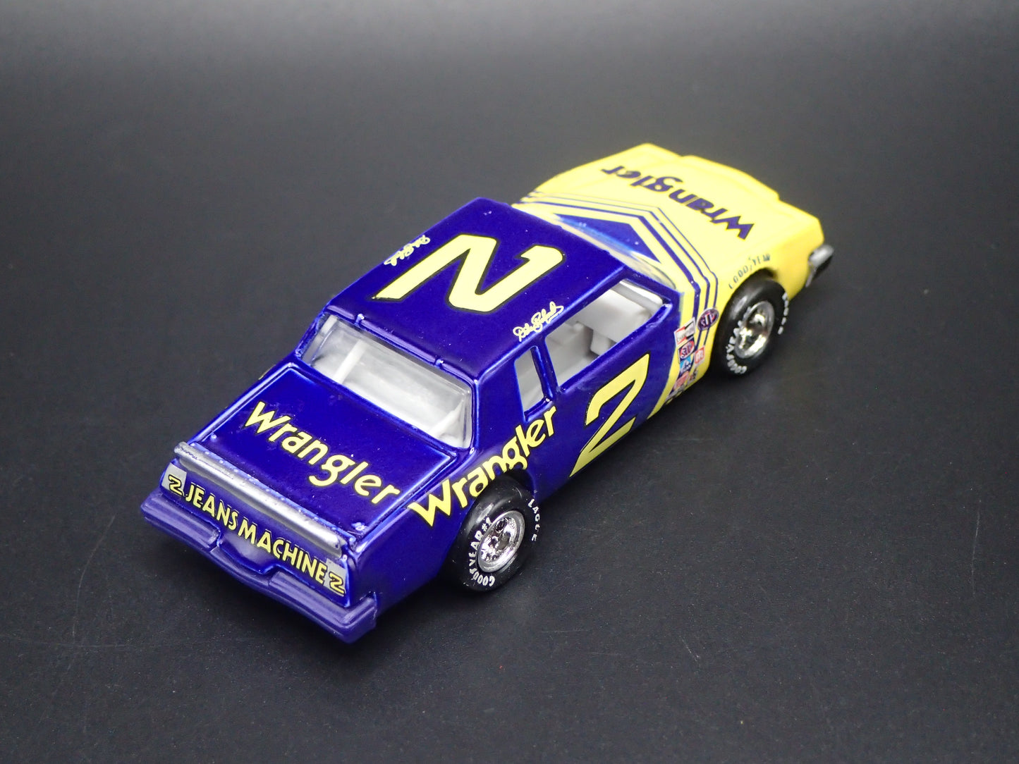 1981 CHEVROLET CAMARO 2 DALE EARNHARDT WRANGLER NASCAR 1:64 SCALE DIECAST CAR