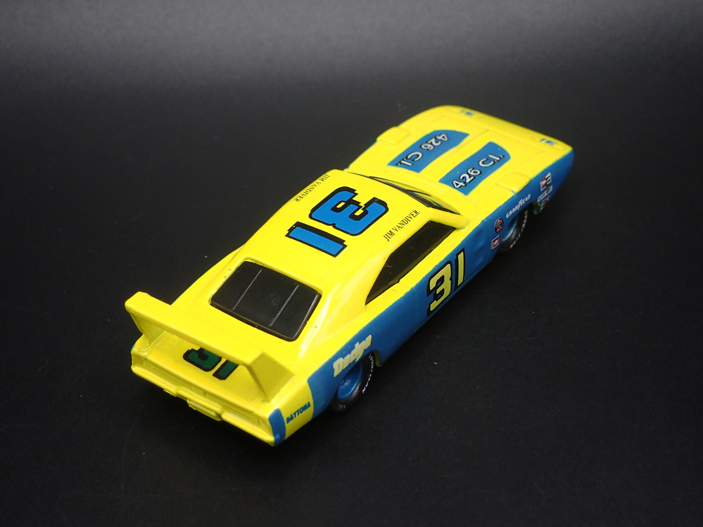 1969 69 DODGE CHARGER DAYTONA 31 JIM VANDIVER NASCAR 1:64 SCALE DIECAST MODEL CAR
