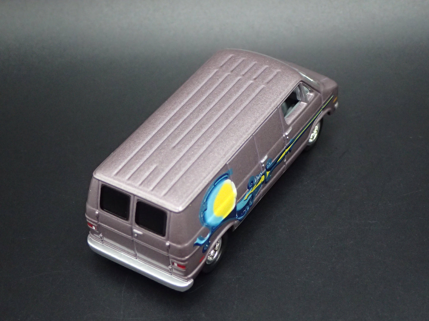 1971-1978 DODGE D100 STREET VAN 1/64 SCALE COLLECTIBLE DIORAMA DIECAST MODEL CAR